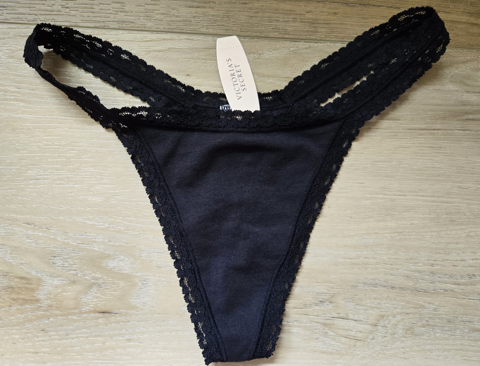 NWT Vintage Victoria’s Secret Black Cotton Lace Trim Flower Thong Panties S