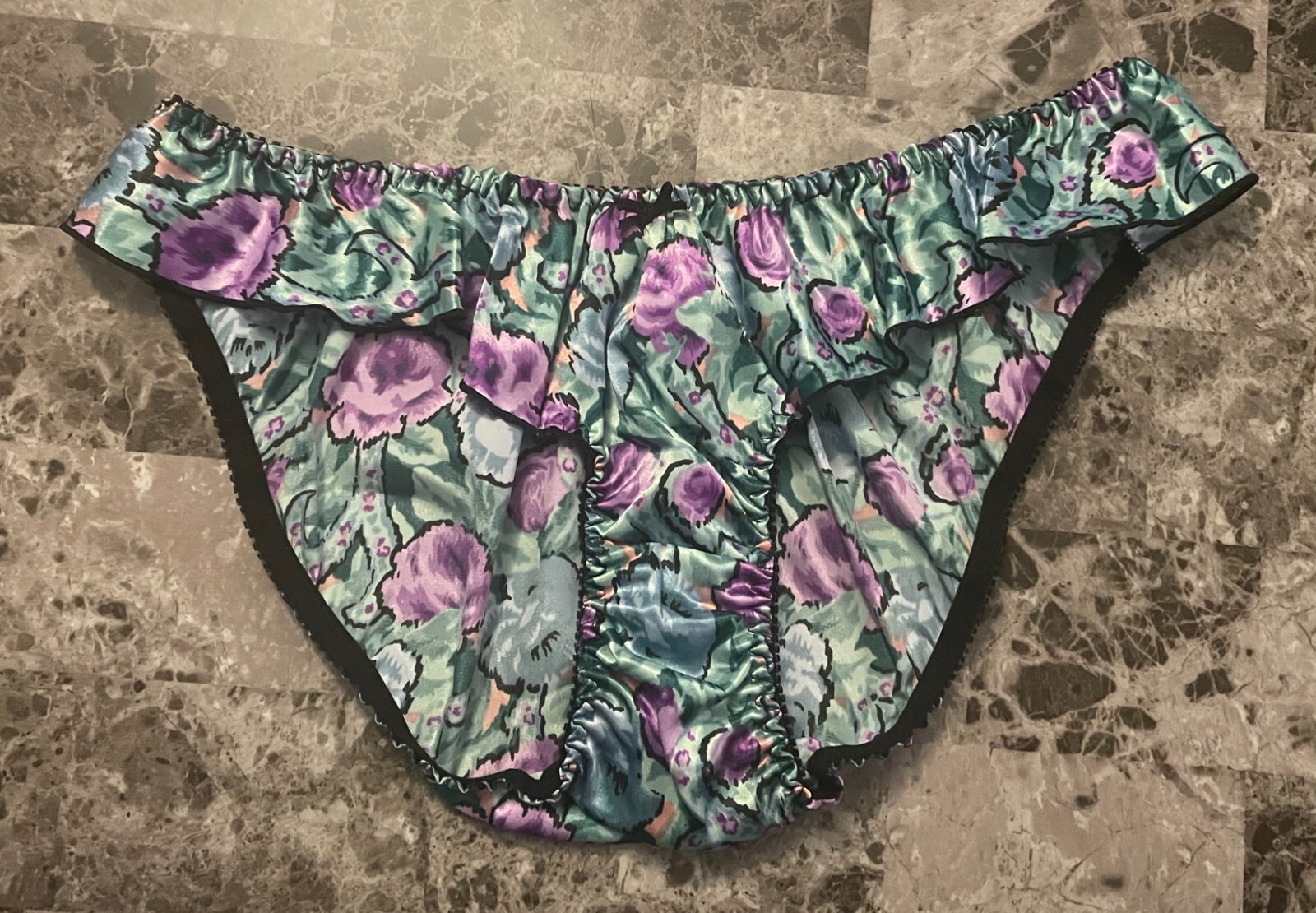 NWT UNBRANDED LARGE SMOOTH AQUA PURPLE PINK FLORAL ROSE VINTAGE RARE PANTIES