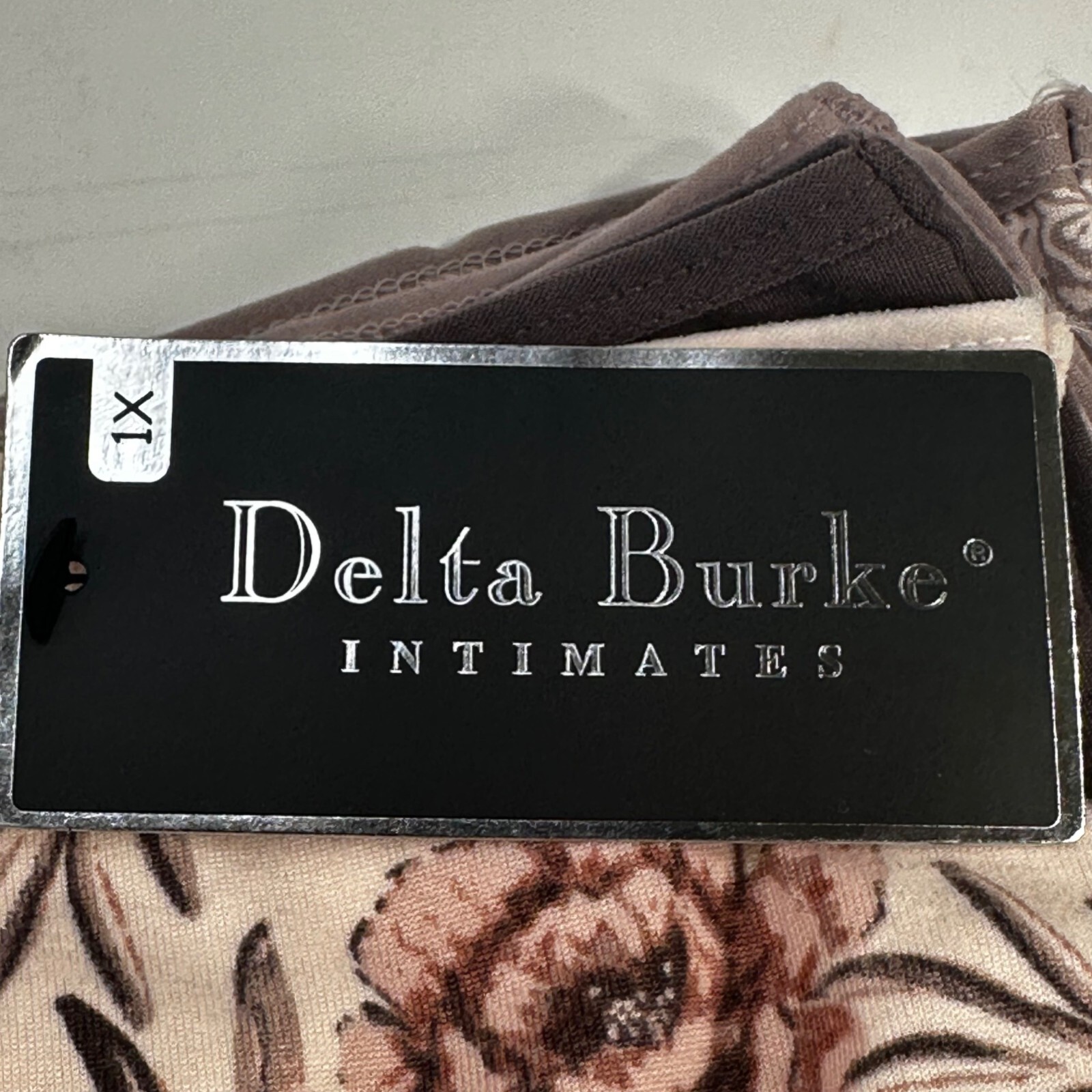 Lot Of Five Delta Burke Women’s Size 1X Panty Brief Assorted Brown Colors New