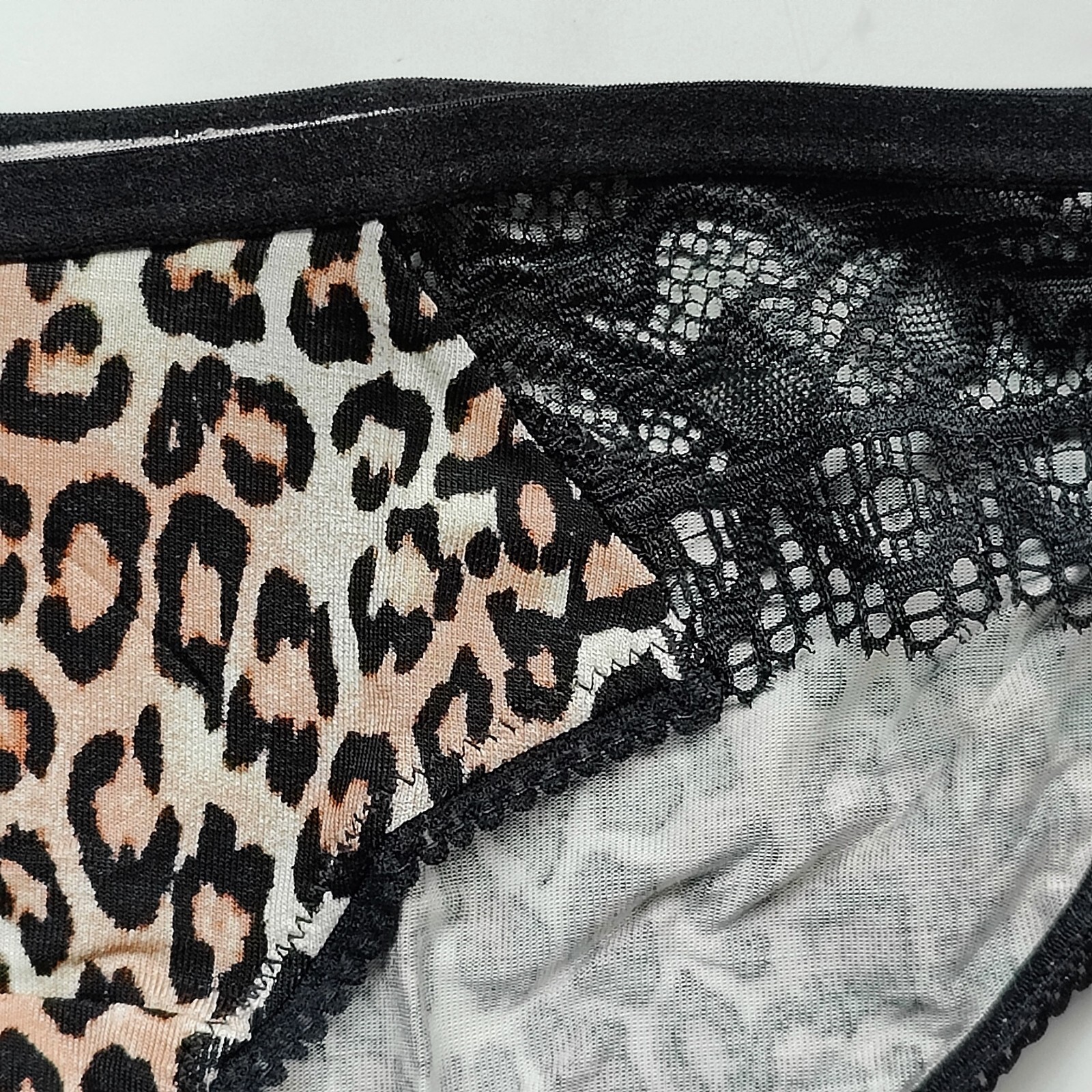 Soma Embraceable Enchanting Lace Bikini Panty Inspired Spot Mini Black SZ S/M