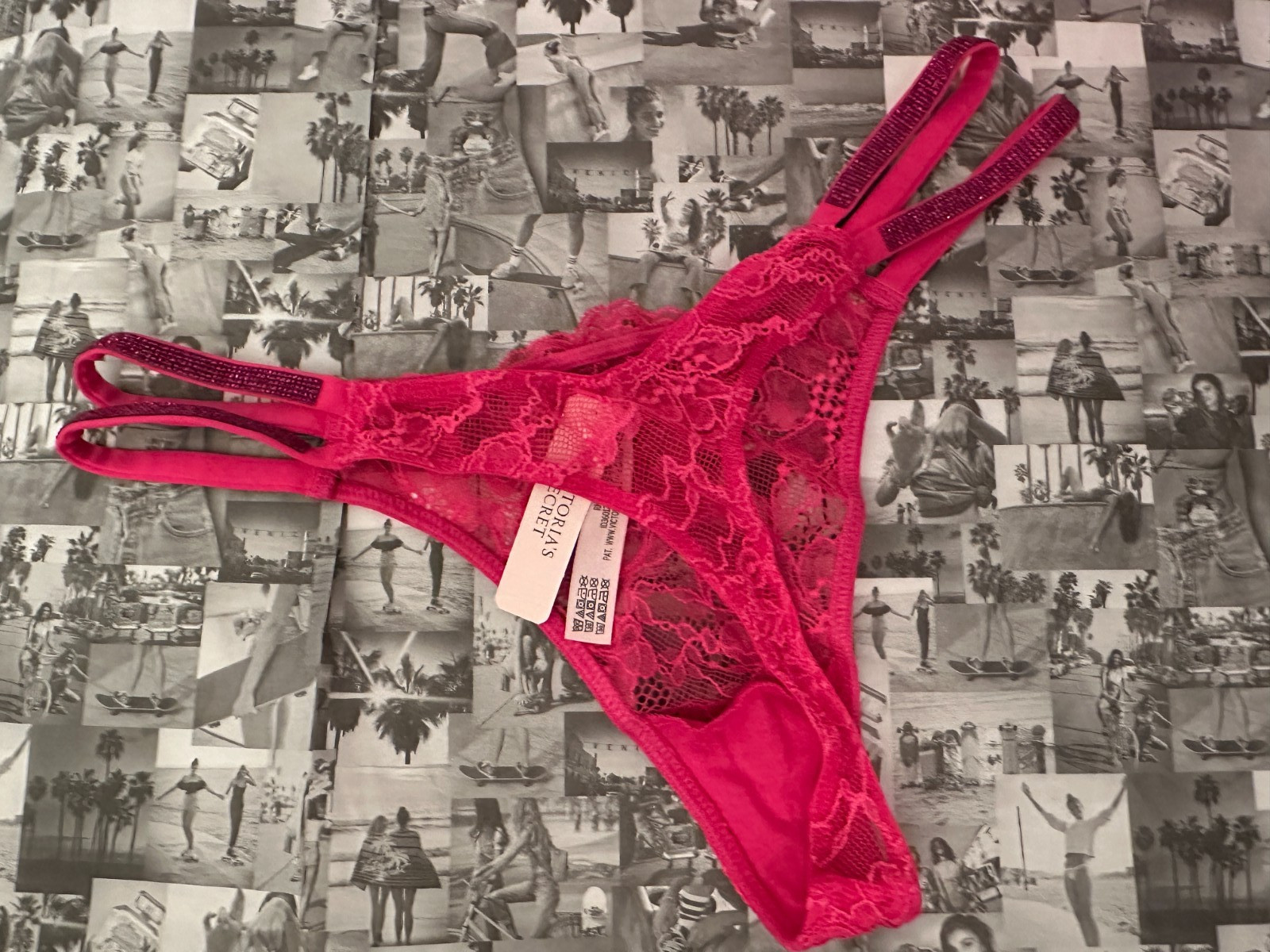 NWT Victoria’s Secret Very Sexy Double Shine Strap Lace Thong Panty Hot Pink S
