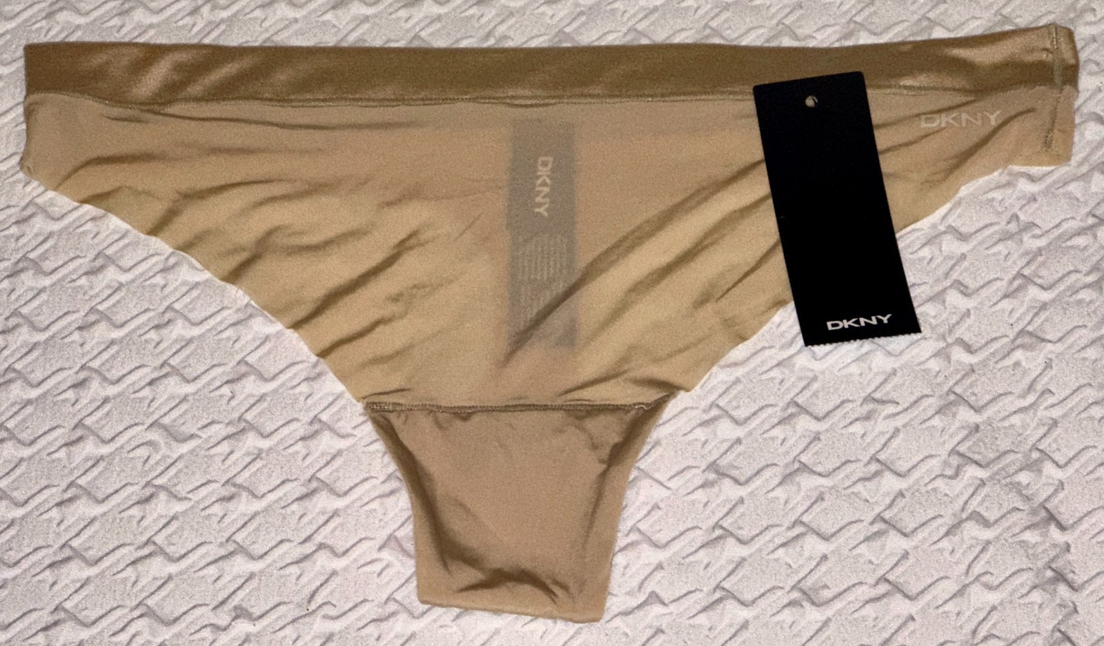 DKNY Fusion Microfiber Skinny Dip Nude Thong Panty NEW Womens Sz L 7 DK8131