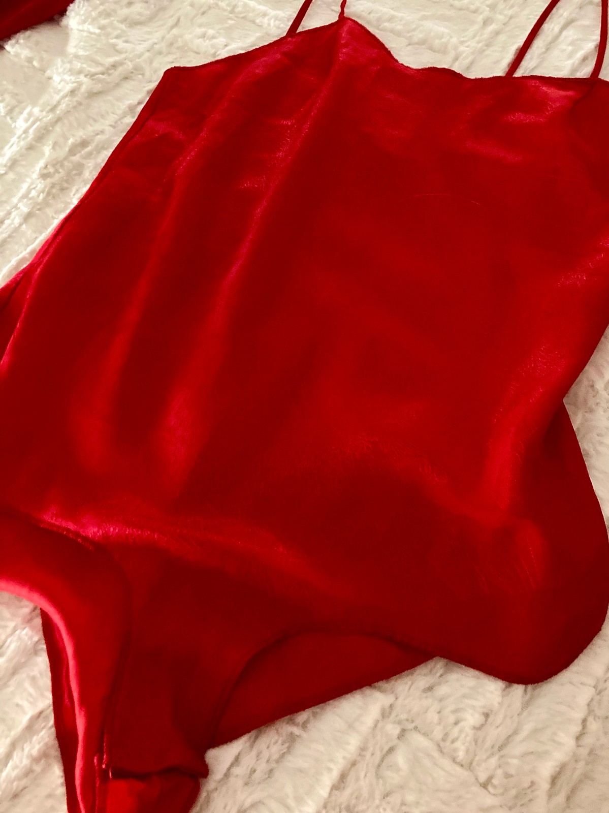 SEXY SASSON TEDDY FOR LADIES, SIZE 34, THIS IS A BRIGHT REDDISH-ORANGE