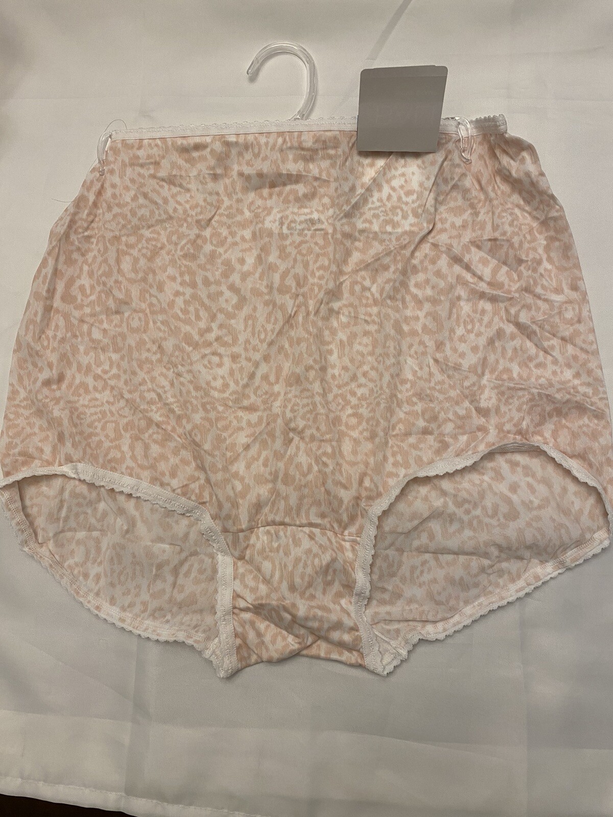 Bali Skimp Skamp Brief Style 2633 Size Medium Size 6 – Blushing Cheetah – New