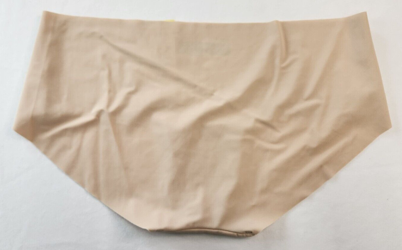 Auden Womens Lot of 2 Hipster Panties Size S 4-6 Invisible Edge & Cotton Blend
