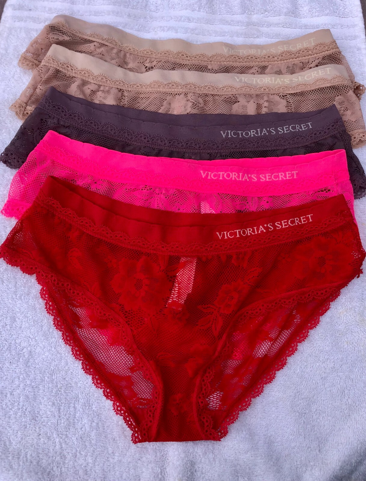 Victoria’s Secret Fishnet Floral Lace Hiphugger Culotte Classique Panties Size S