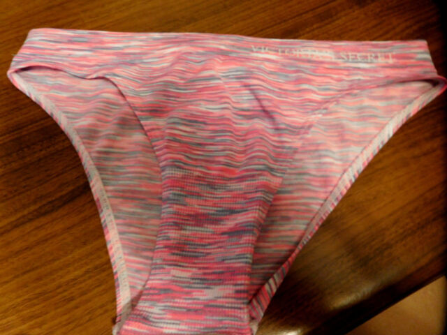 New Victoria’s Secret Great Fitting💚💗Cheekini💚Size XS, S