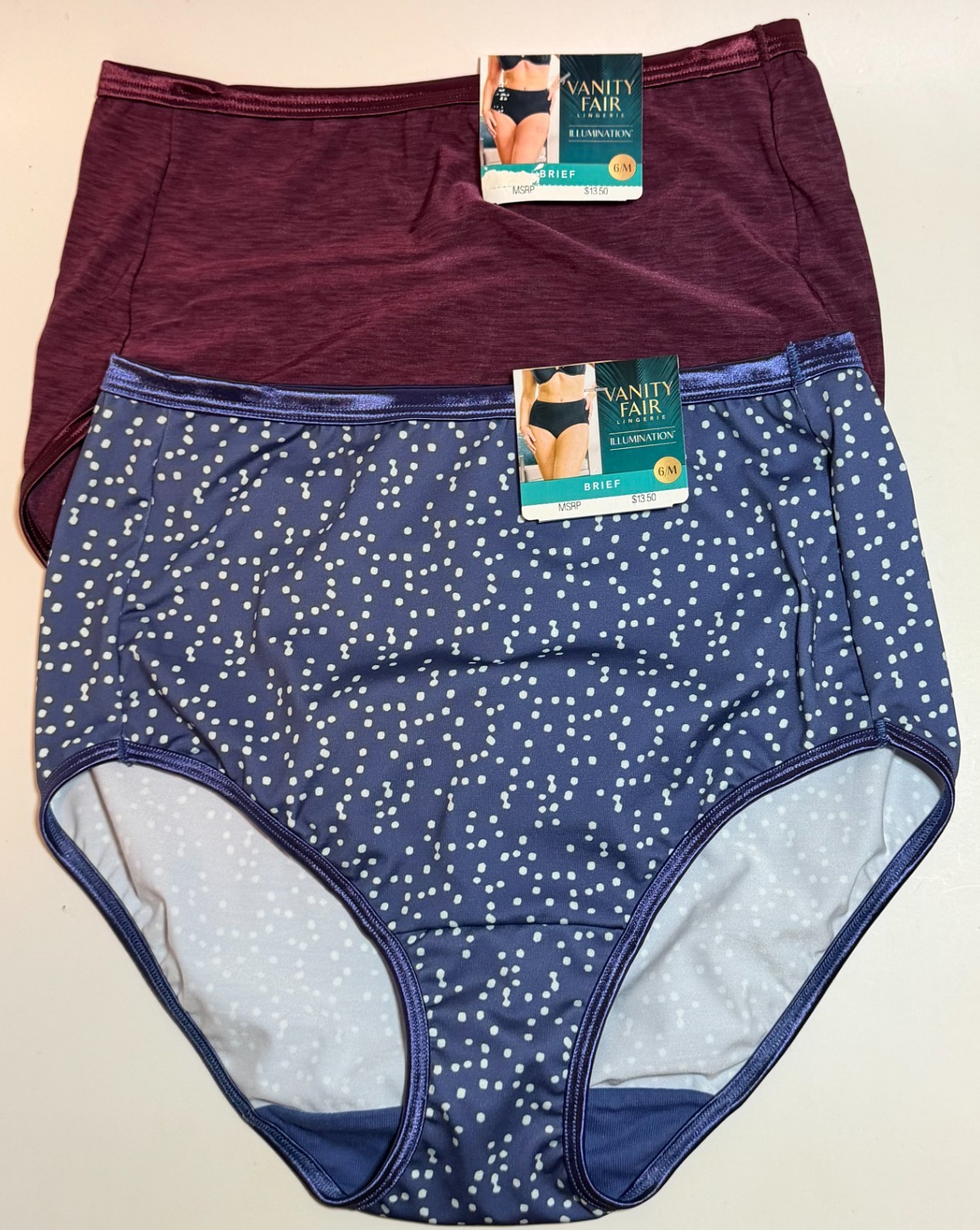 NWT 2 Vanity Fair Illumination 13109 Briefs Panties Denim Dot/Plum Size 6/M