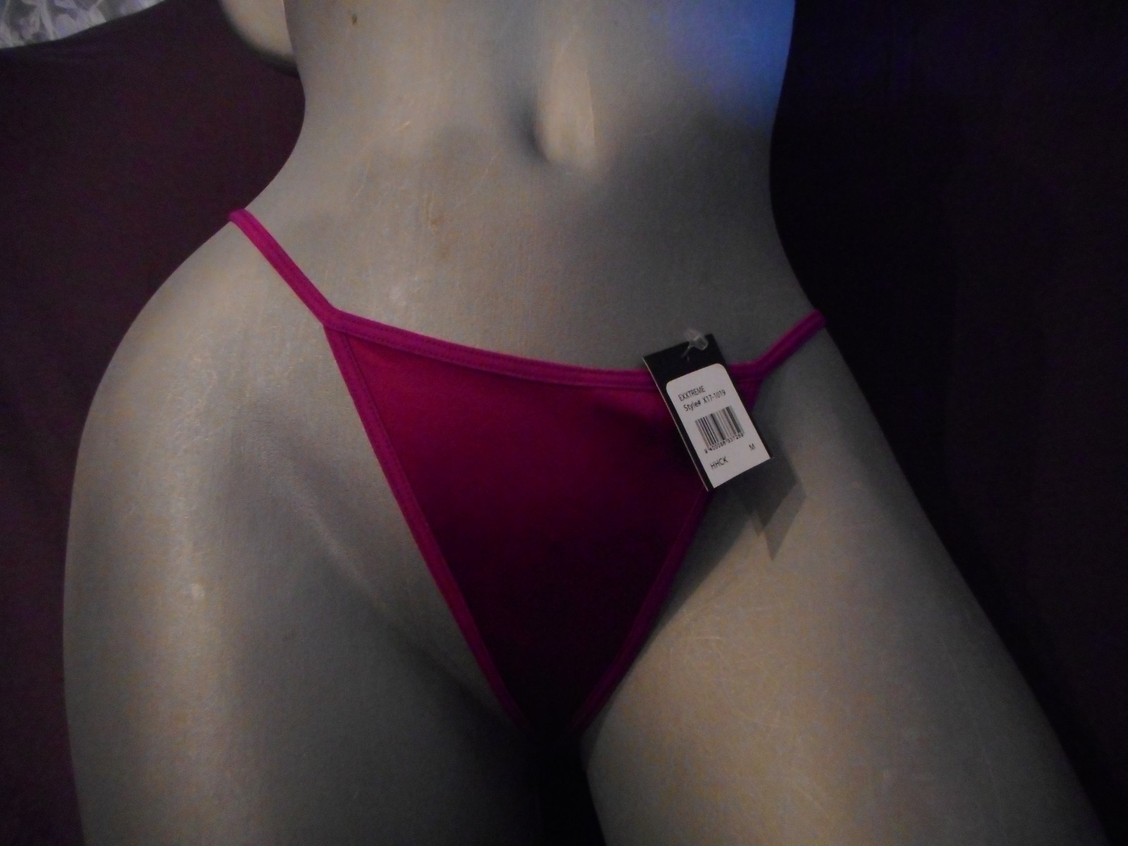 FREDERICK’S OF HOLLYWOOD BURGANDY G STRING PANTY SOLD SEPARATE M, L