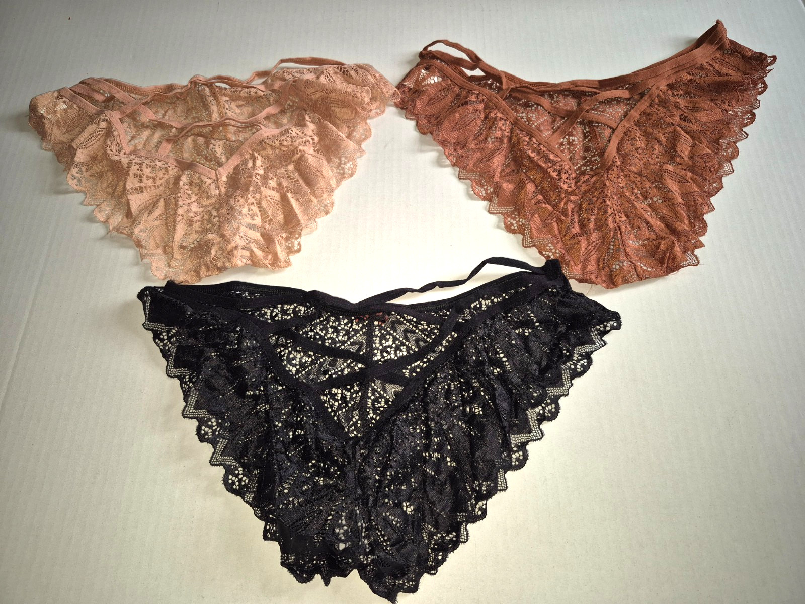 Oraskycol Sexy Lace Cheeky Panties 3 pack Black/Brown/Pink Women’s Size XL NWT