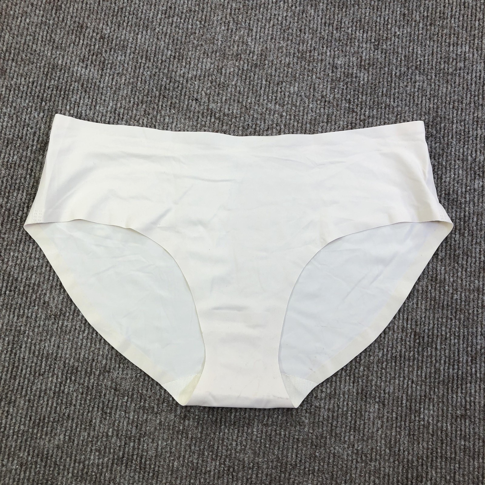 EBY Underwear Womens L White Seamless Brief Panties Soft Microfiber Stretch