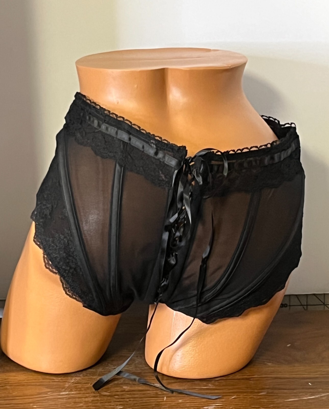 Victoria’s Secret Corset Panty Medium Black High Waisted Boned