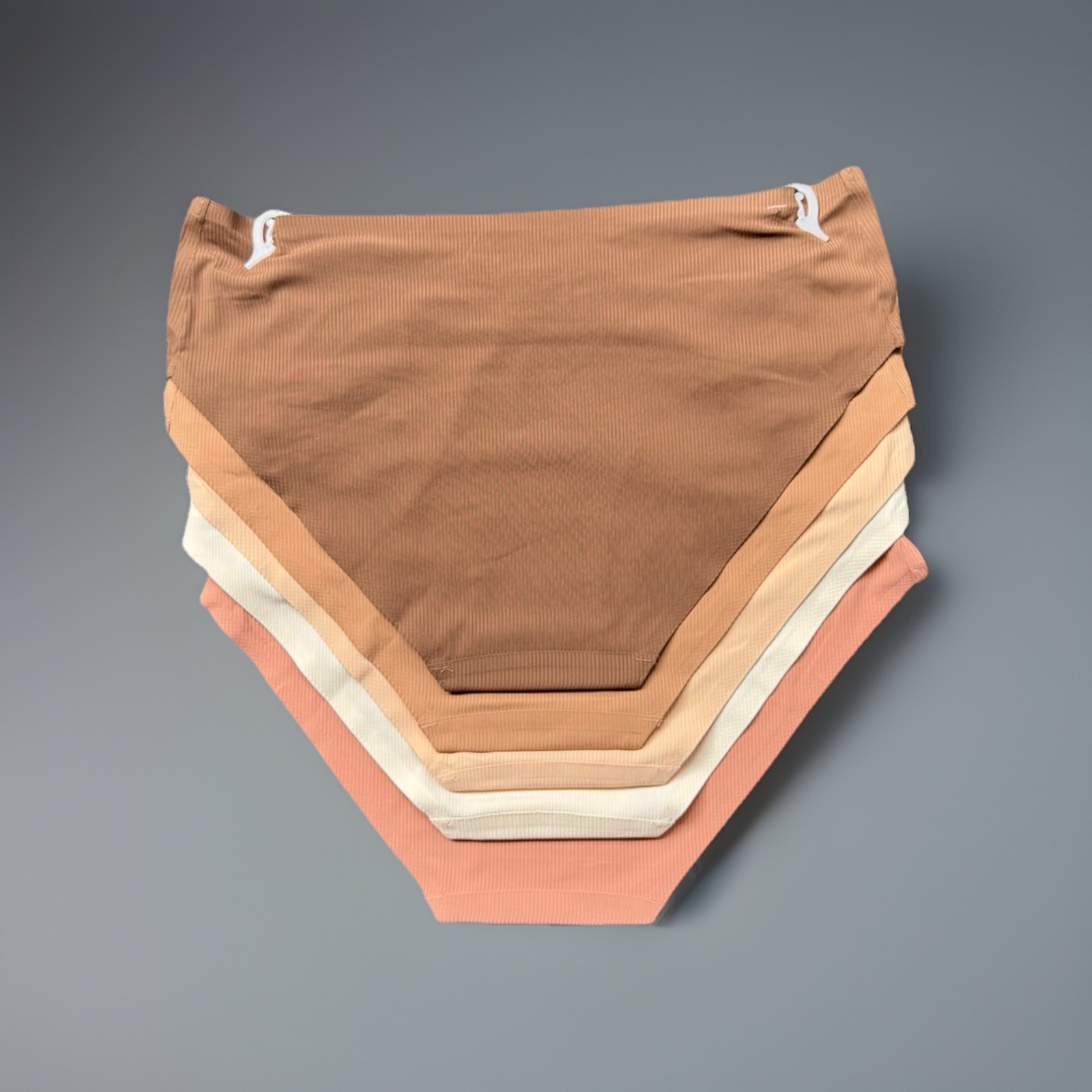5 Pack DANSKIN No-Show V-Front sz M Bikini Panty Bundle Lot Set Tagless