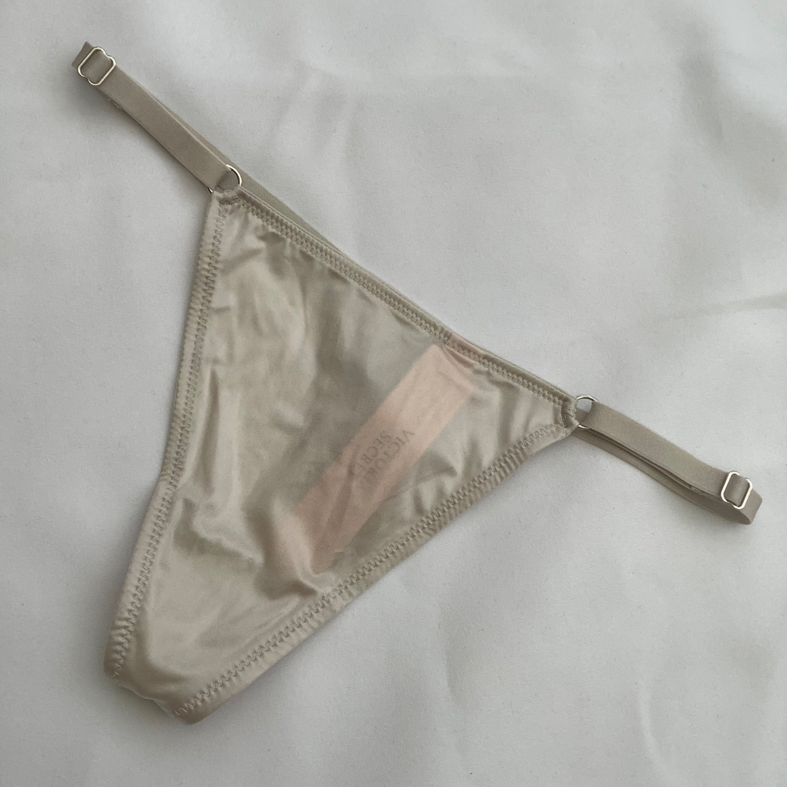 Victoria’s Secret Very Sexy Silver Star Back V-string Thong Panties Size S BNWT
