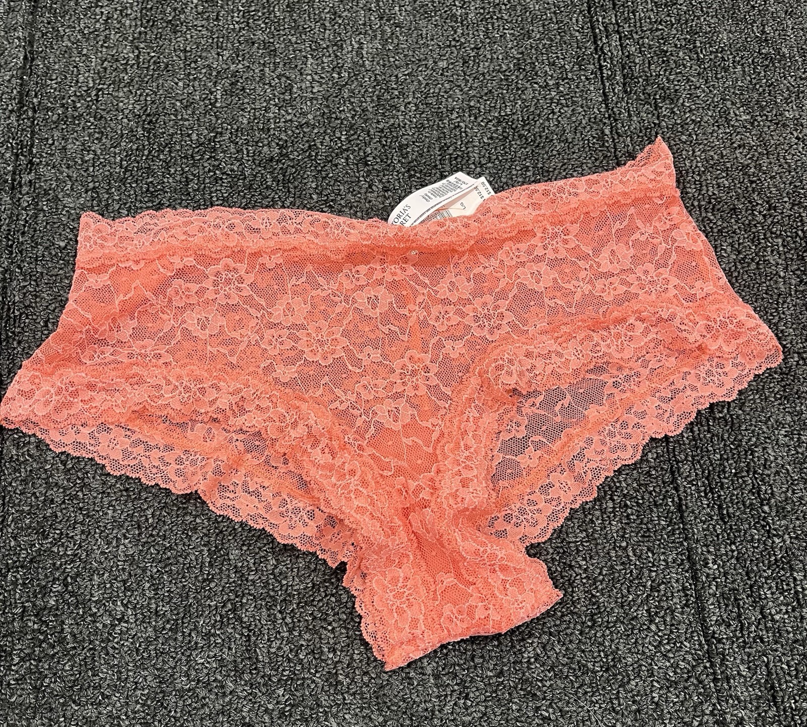 New! Victoria’s Secret Panties Cheeky Panty Posey Floral Lace Coral Size Large
