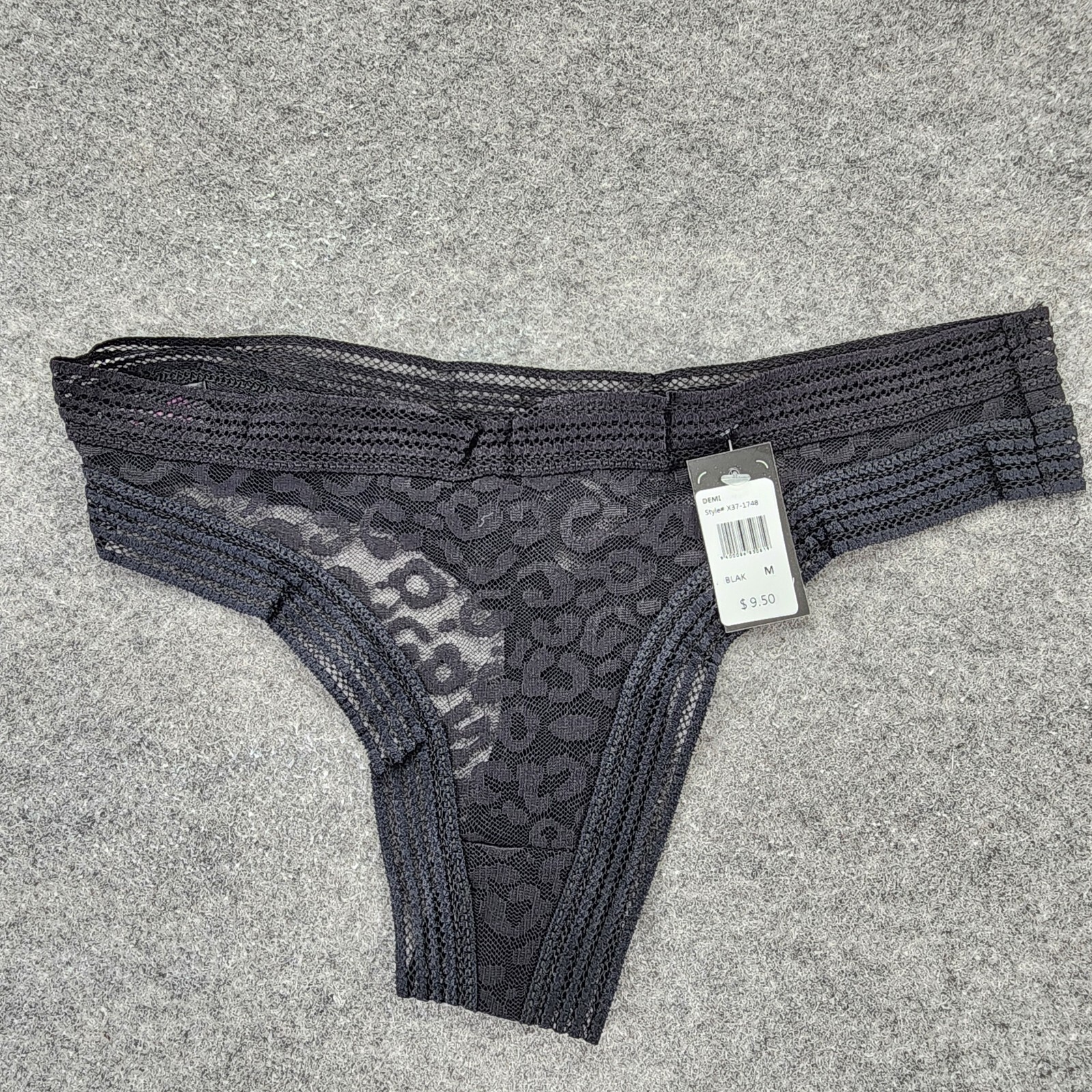 Fredericks of Hollywood Panties Womens Medium Demi Black Lace