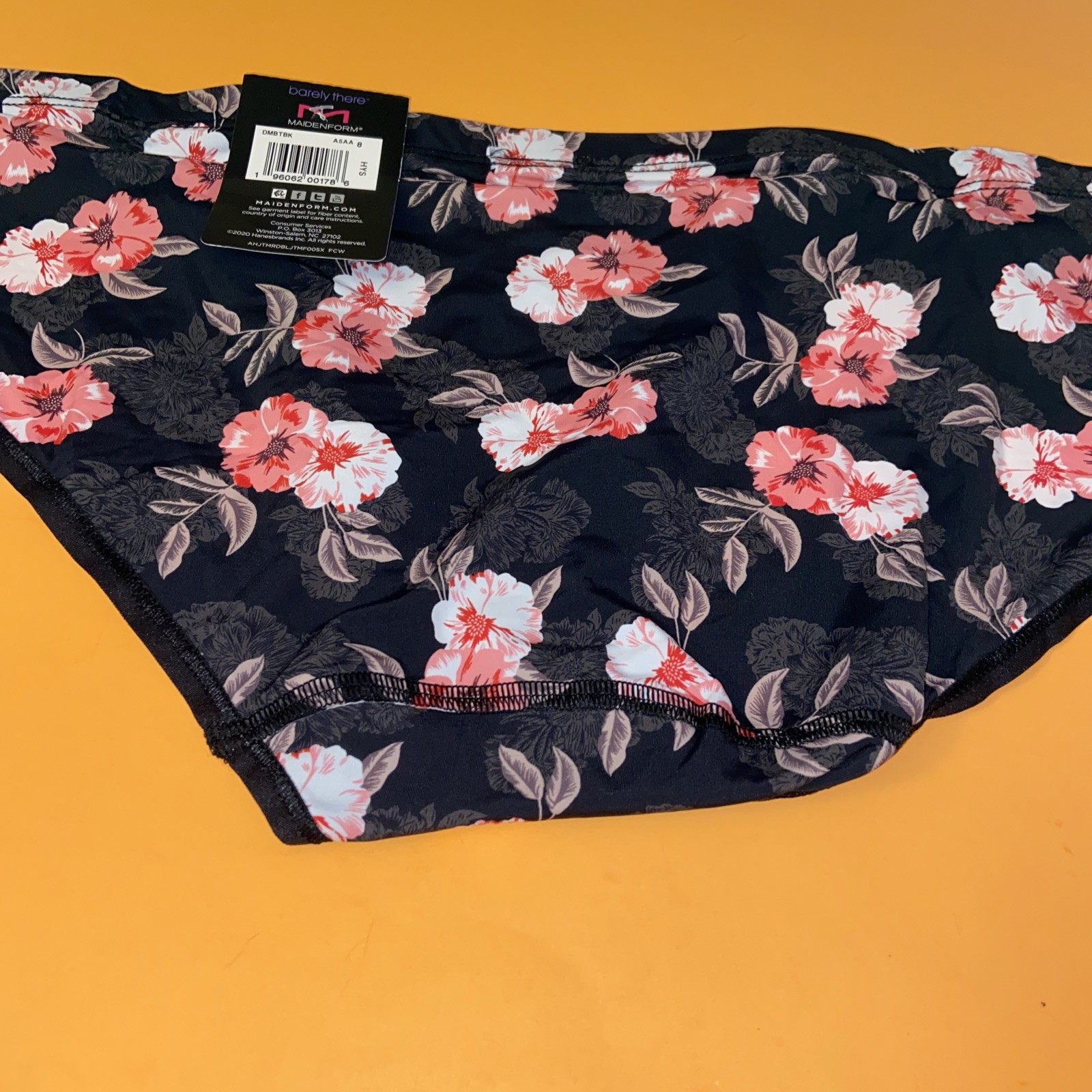 NEW! Maidenform Black Floral Barely There Bikini Panties / Extra Large / Size 8