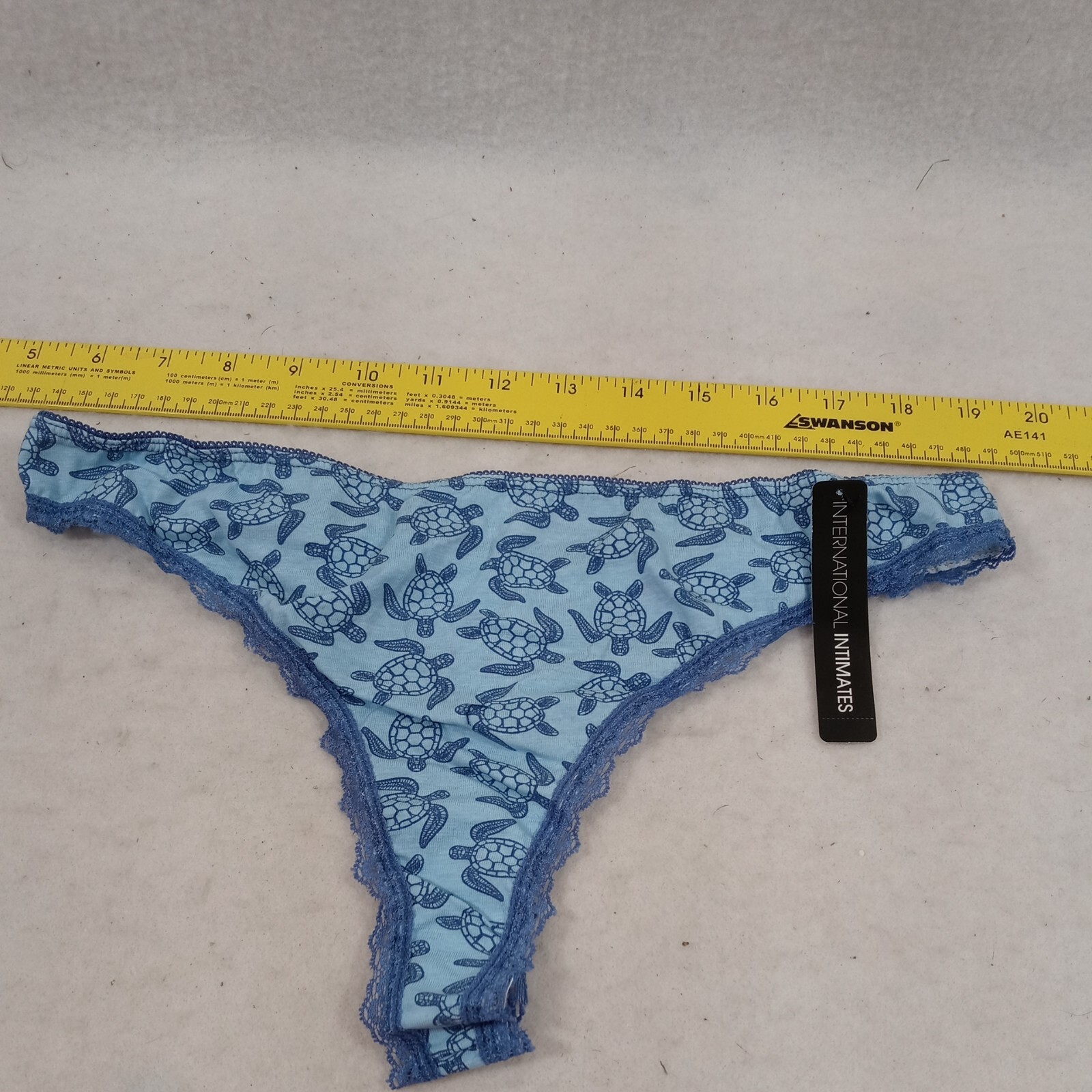 Lot of 1 Ladies Thong Underwear International Intimates XL