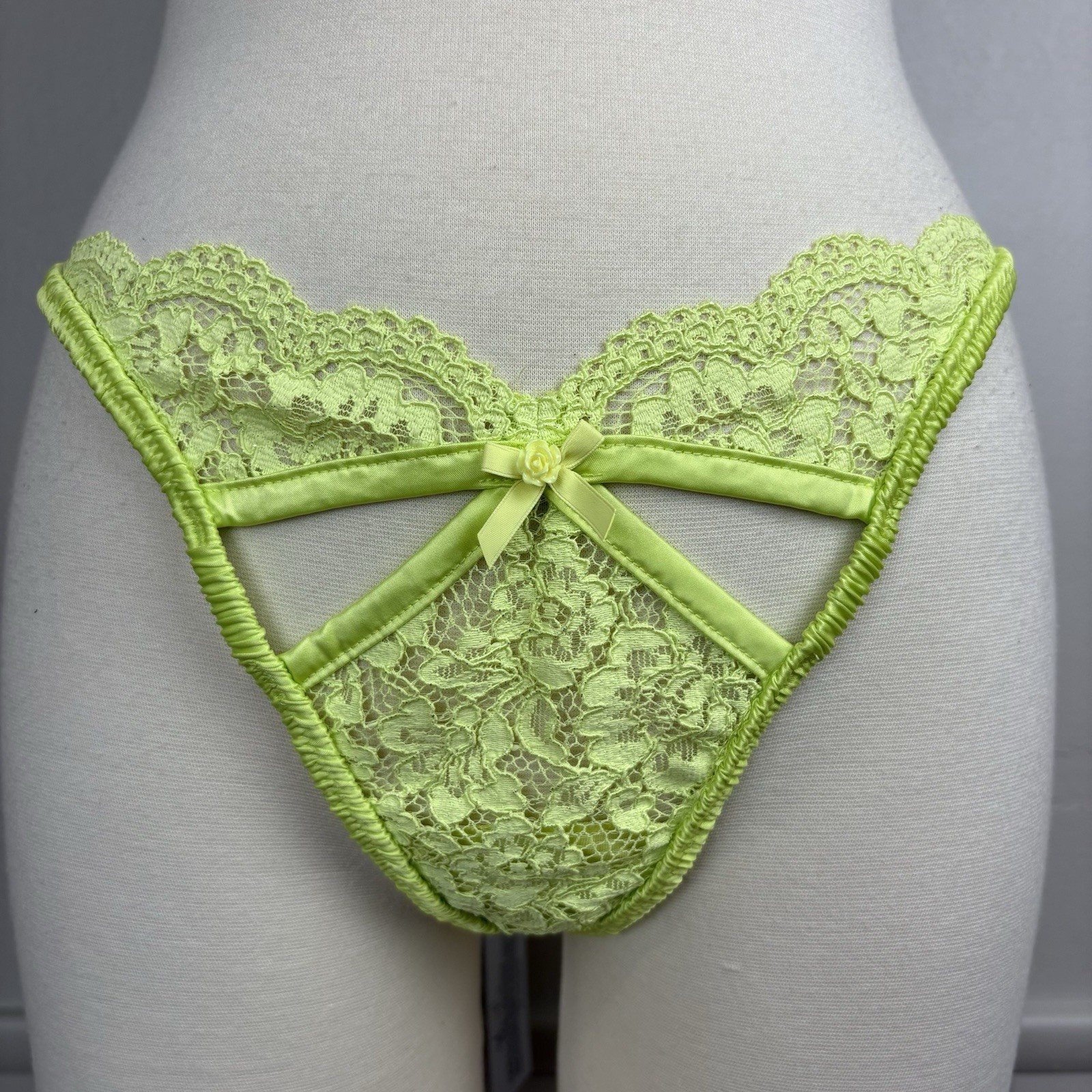 Victorias Secret For Love & Lemons Creamsicle Panties Sz L NWT Lime Green Thong