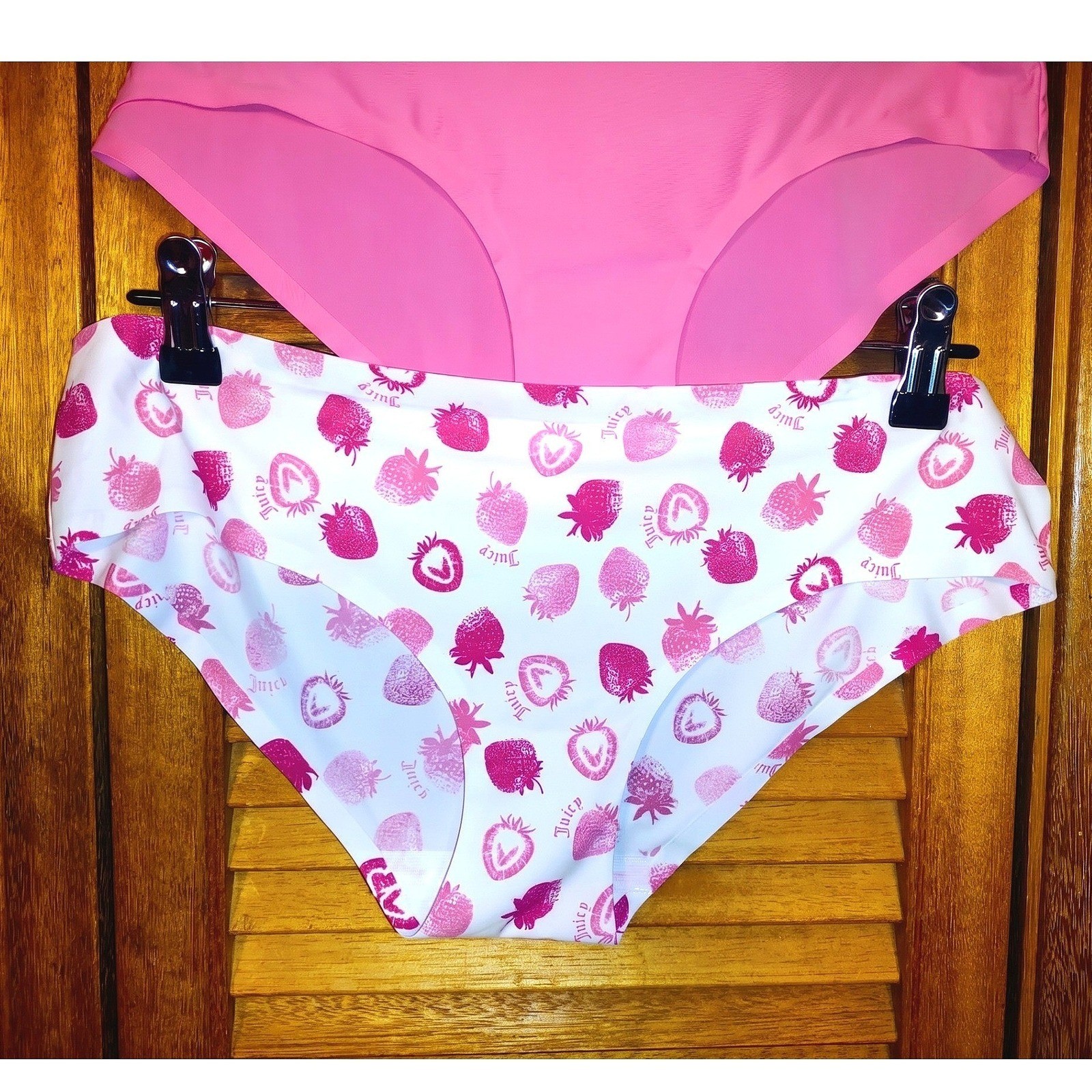 Juicy Couture Panties Large Hipster No Panty Line Blk Pnk Strawberry NWOT 3-Pack