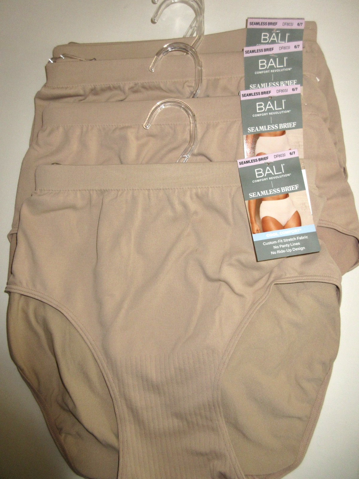 Bali 4-Pair Comfort Revolution BRIEF Panties 803J seamless Beige women ~ 6/7