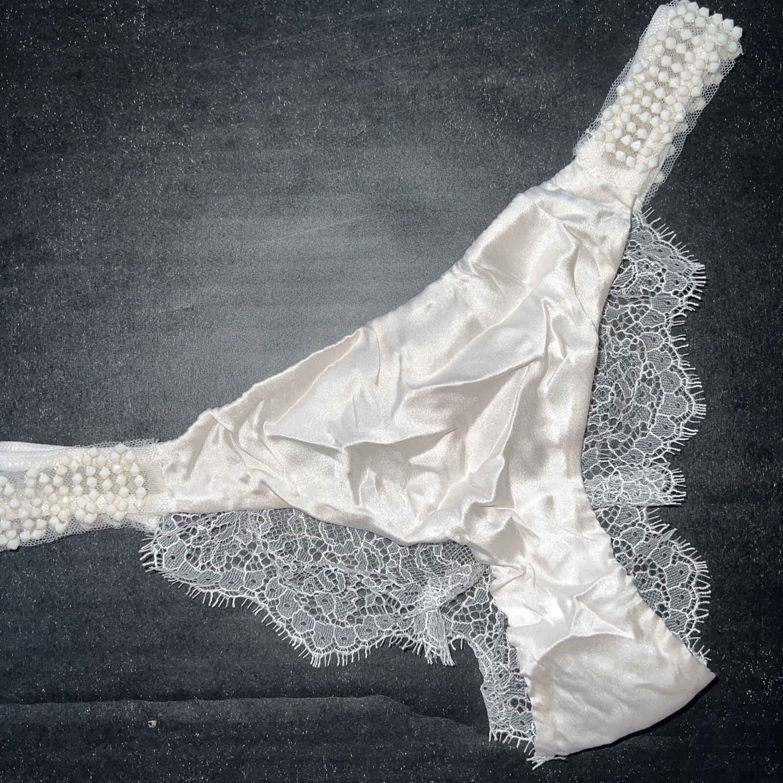 Victoria’s Secret XS,S,M PANTY CHEEKINI COCONUT White 100% SILK Beaded LACE