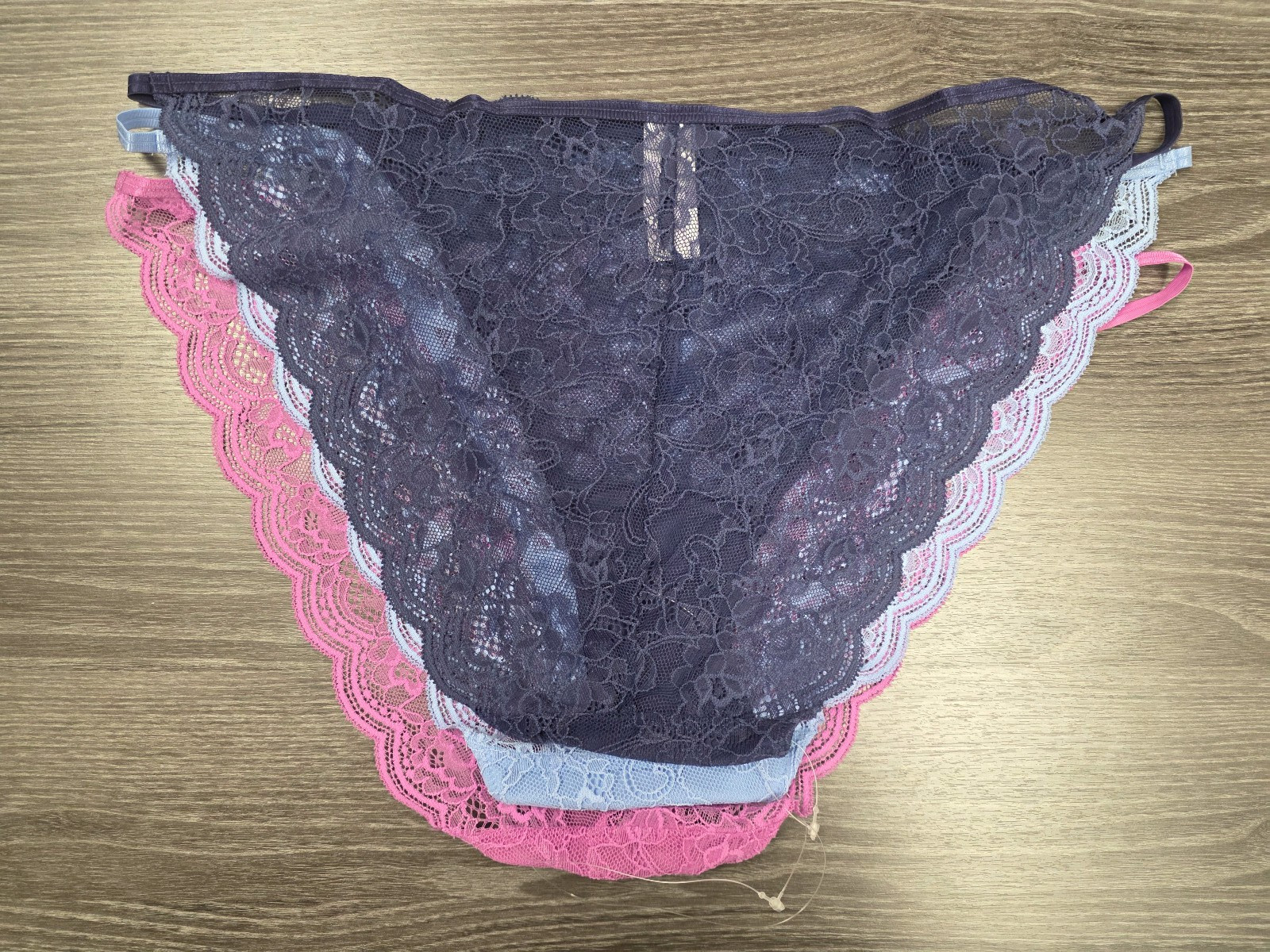 Joyspun Scalloped Lace String Bikini Panty 3-Pack Size XXXL (22) New!