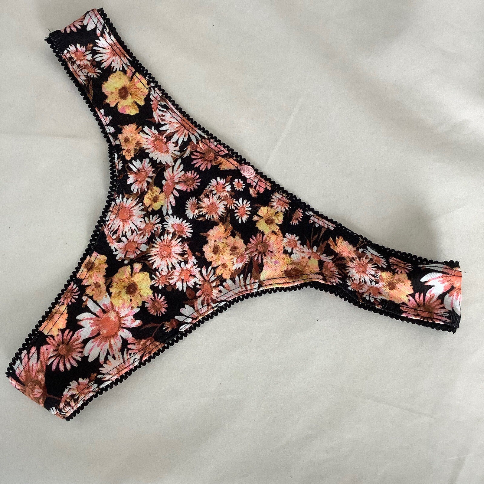 Victoria’s Secret Black Orange Floral Print High Leg Thong Panties – S – BNWT