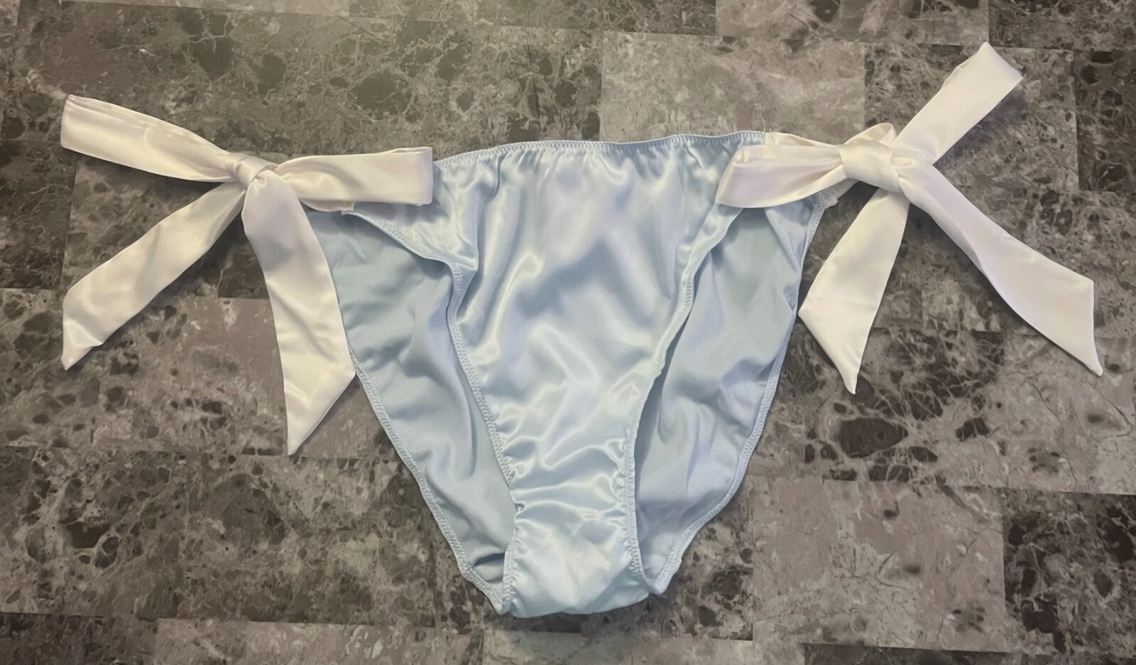 NWT VICTORIA’S SECRET MRS. BRIDAL BLUE SATIN SMOOTH SIDE TIE CHEEKY PANTIES