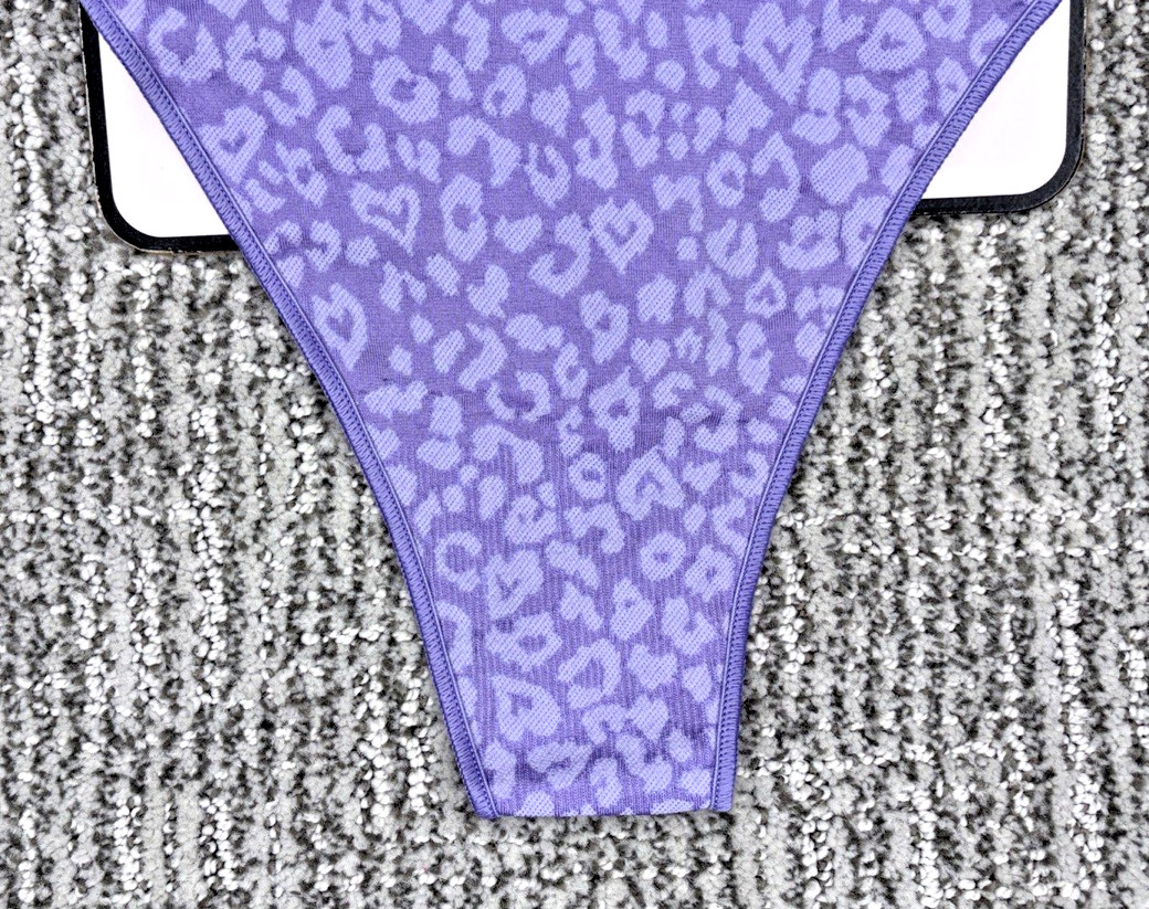Victoria’s Secret PINK NWT Medium Purple Leopard Print Seamless Thong Panty Sexy