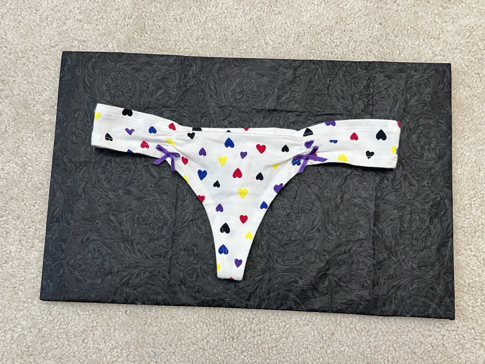NEW Victoria’s Secret PINK Rainbow Heart Ruched Cotton low Rise Thong Panties XS