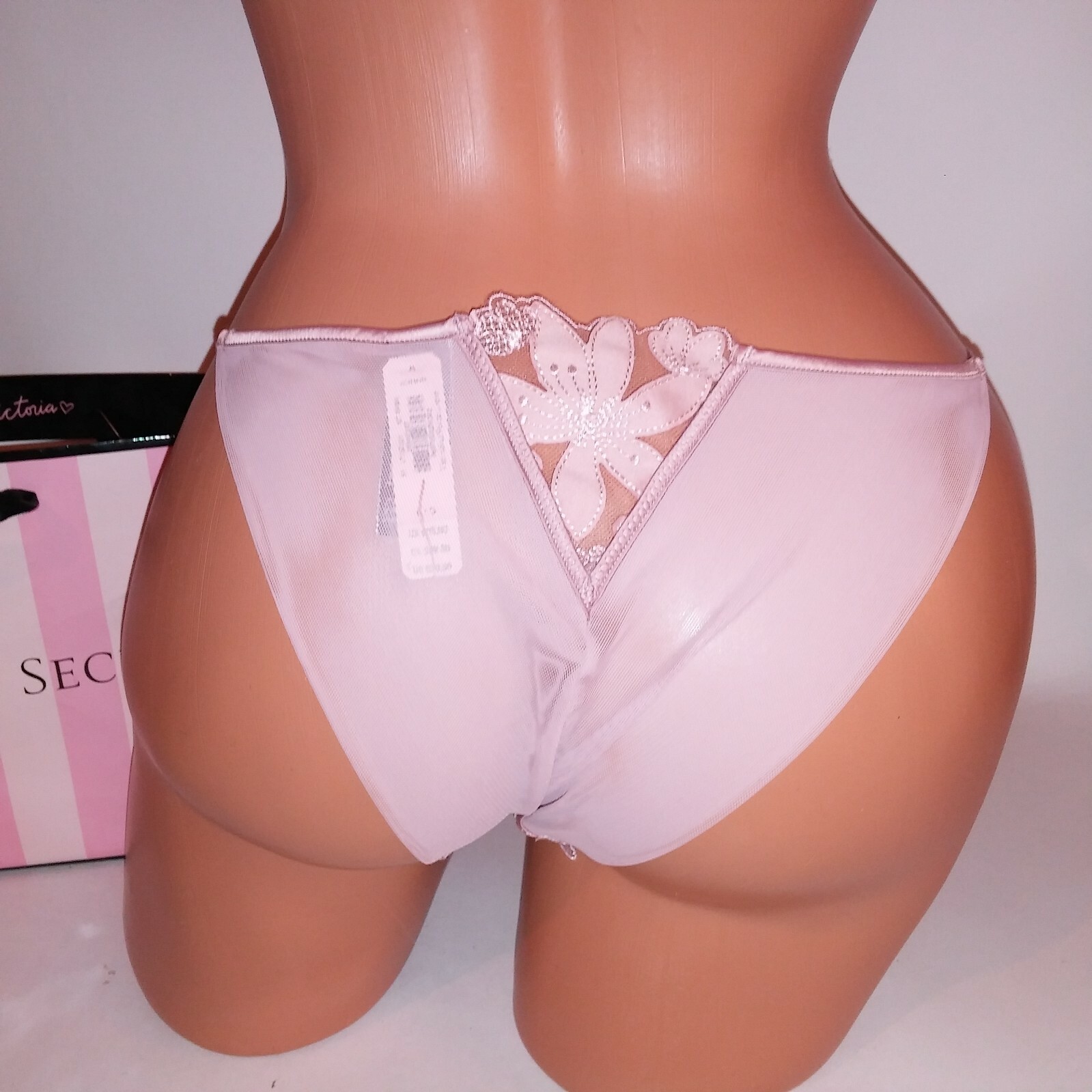 Victoria Secret Panty XL Brazilian Pink Applique Lace Floral Luxe New