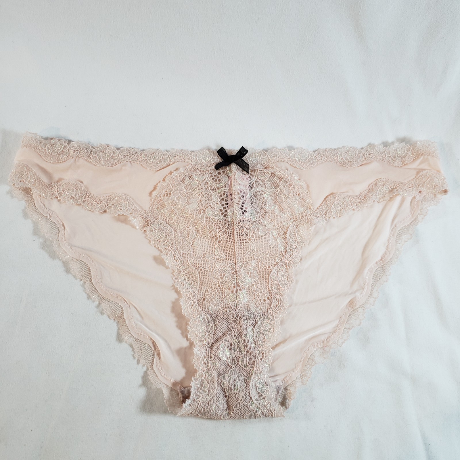 Victoria’s Secret Dream Angels Cheekini Large Pink Champagne Soft Satin