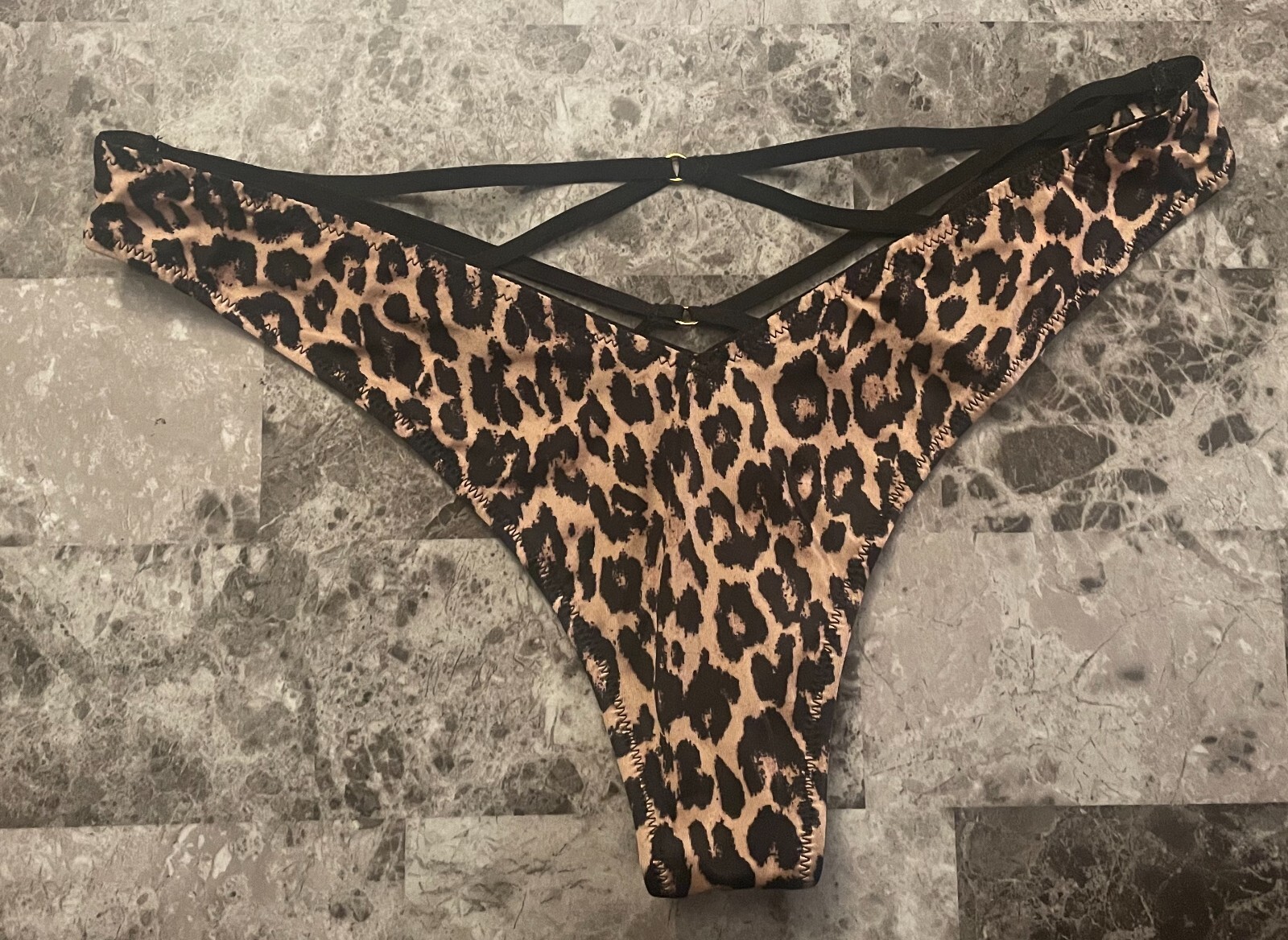 NWT VICTORIA’S SECRET LEOPARD SATIN SMOOTH STRAPPY BACK HIGH LEG THONG PANTIES