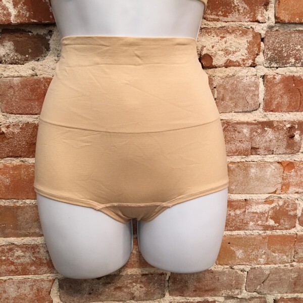 Yummie Frappe Seamless Girlshort Retro Brief Shapewear Wardrobe Essentials NEW