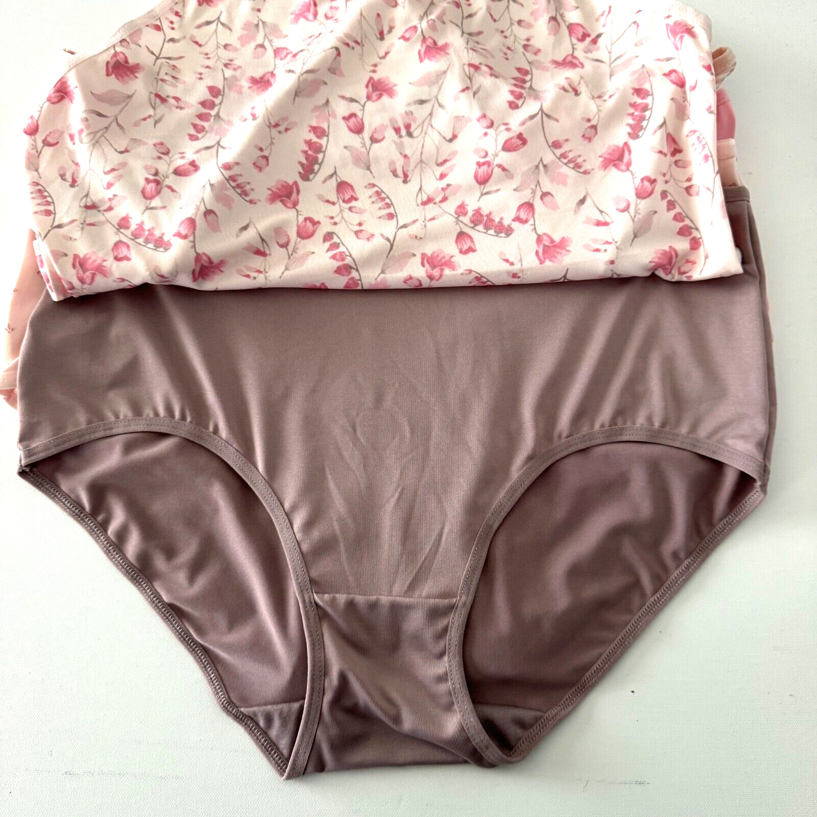 Laura Ashley Intimates Womens 5 Pack Plus Size 1X Soft Briefs Solid Floral