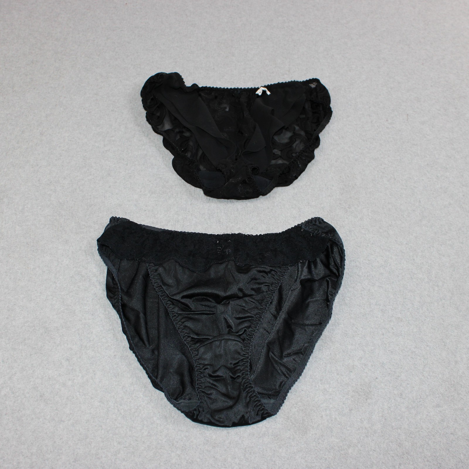 Vintage Olga Oscar De La Renta Panties Women Medium 7 Black Lace Brief 80s x 2