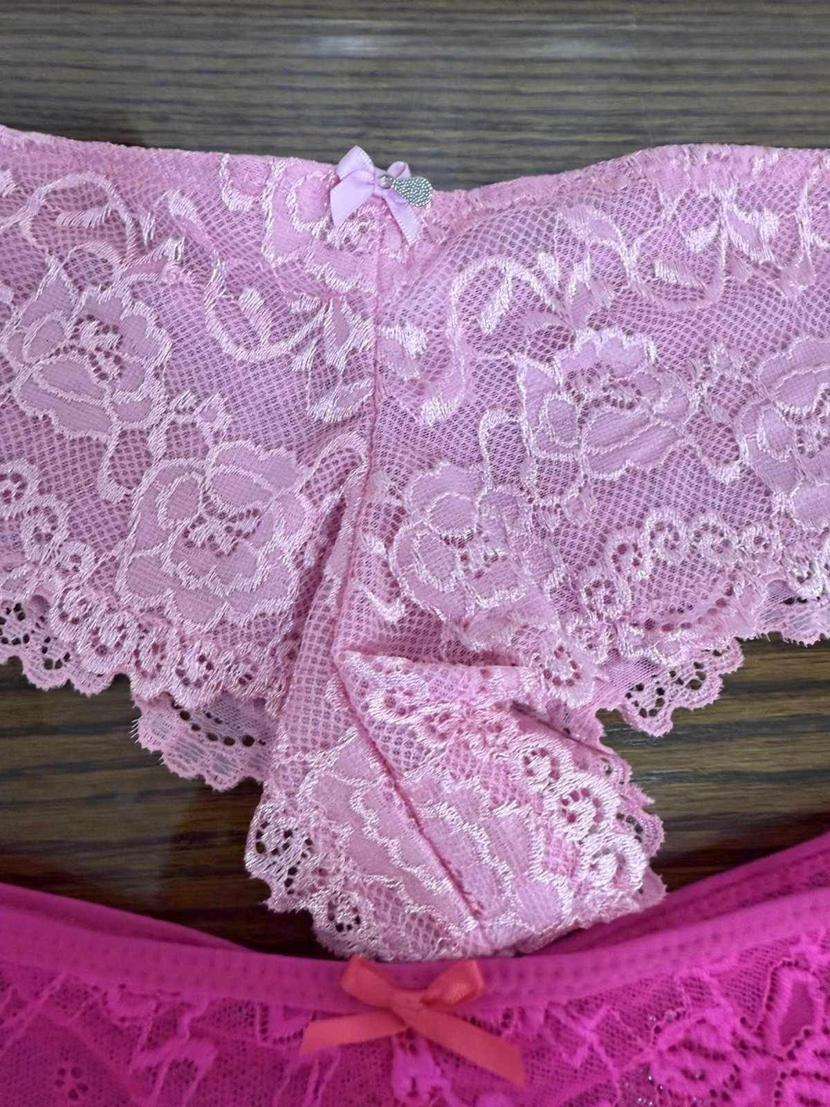 Womens – – Hot Pink Lacy Panties/Undergarment – Size Med