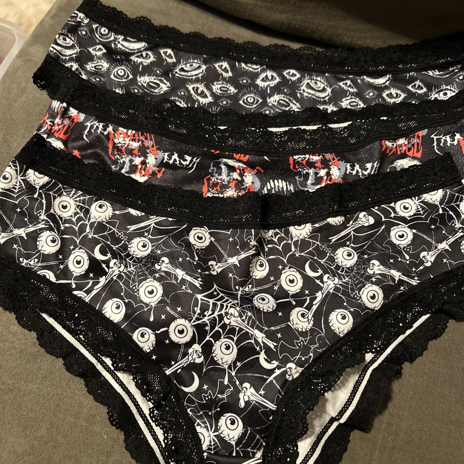 Morvia 3pk lace trim Skater goth Skater Emo panties M Skulls Eyeballs Web & Cats