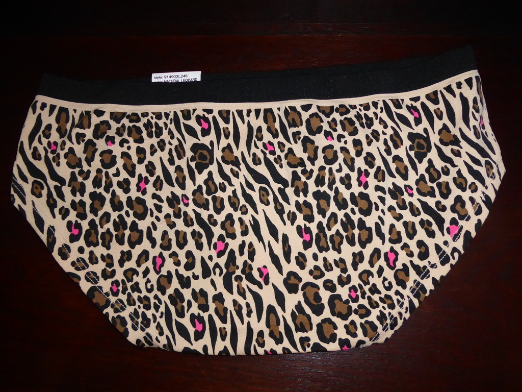 NWT JENNI NYLON SPANDEX HIPSTER PANTIES NATURAL LEOPARD M L