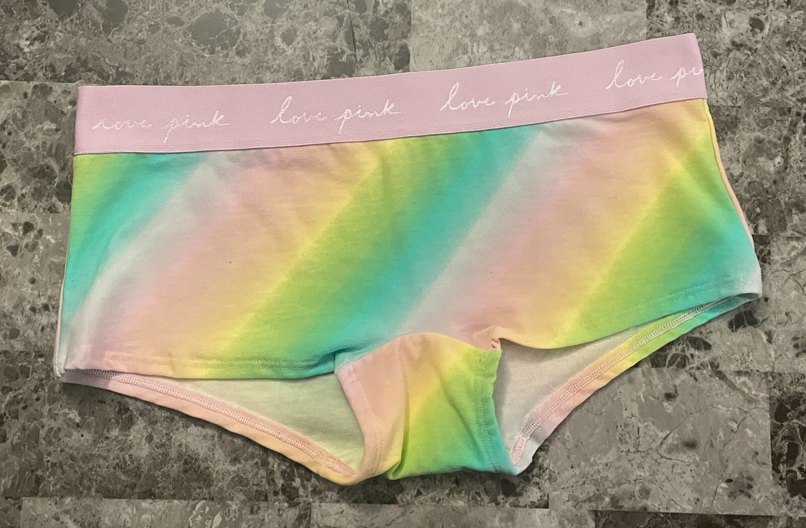 NWT VICTORIA’S SECRET PINK M OMBRE STRIPE THICK LOGO WAISTBAND BOYSHORT PANTIES