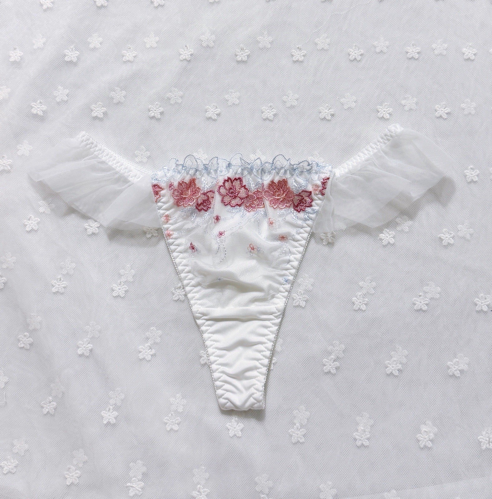 US-S, M/JP-L Japanese Brand Floral Embroidered Lace Ruffle Nylon Thong Panty