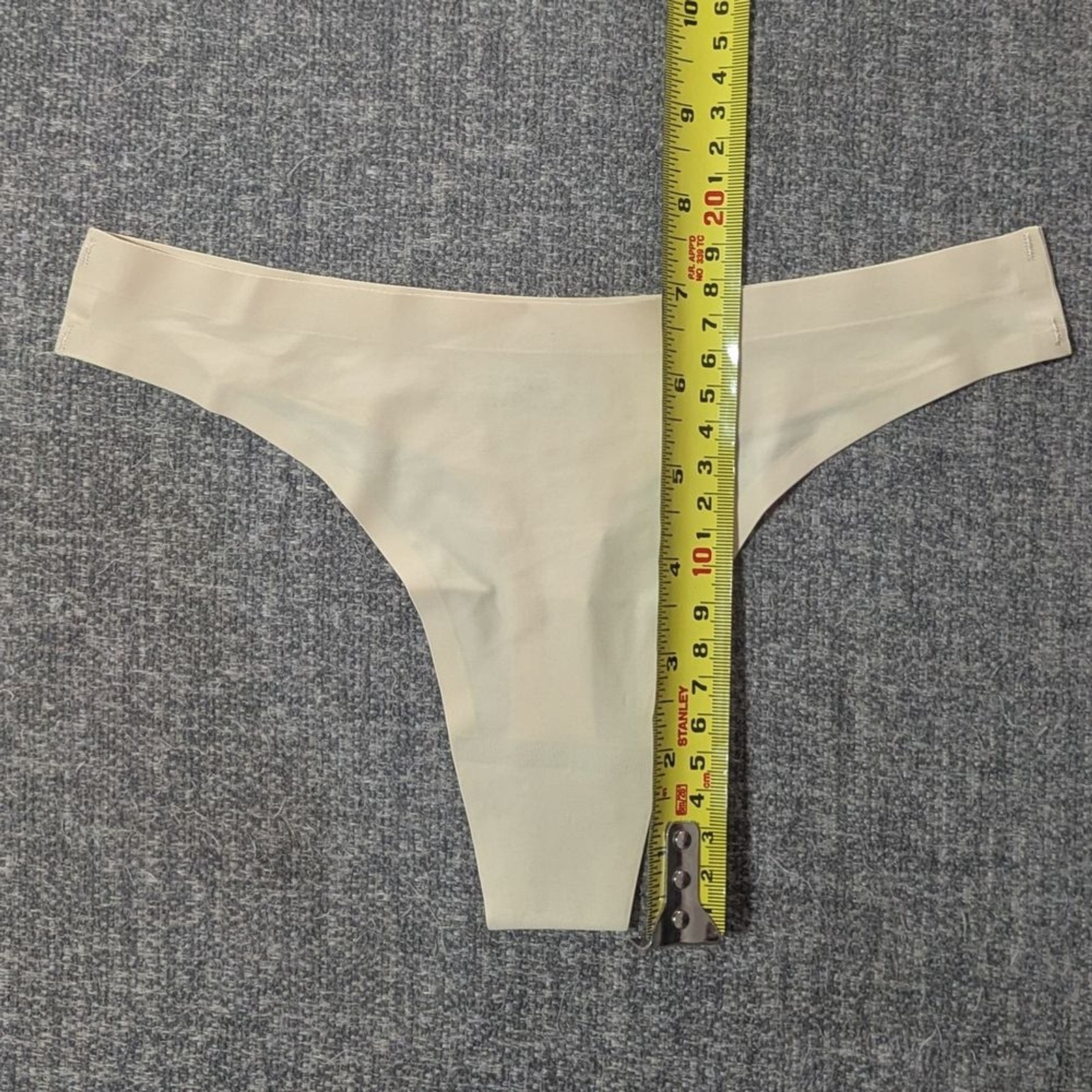 NEW! Seamless Nude Beige Thong Size XXS – XS