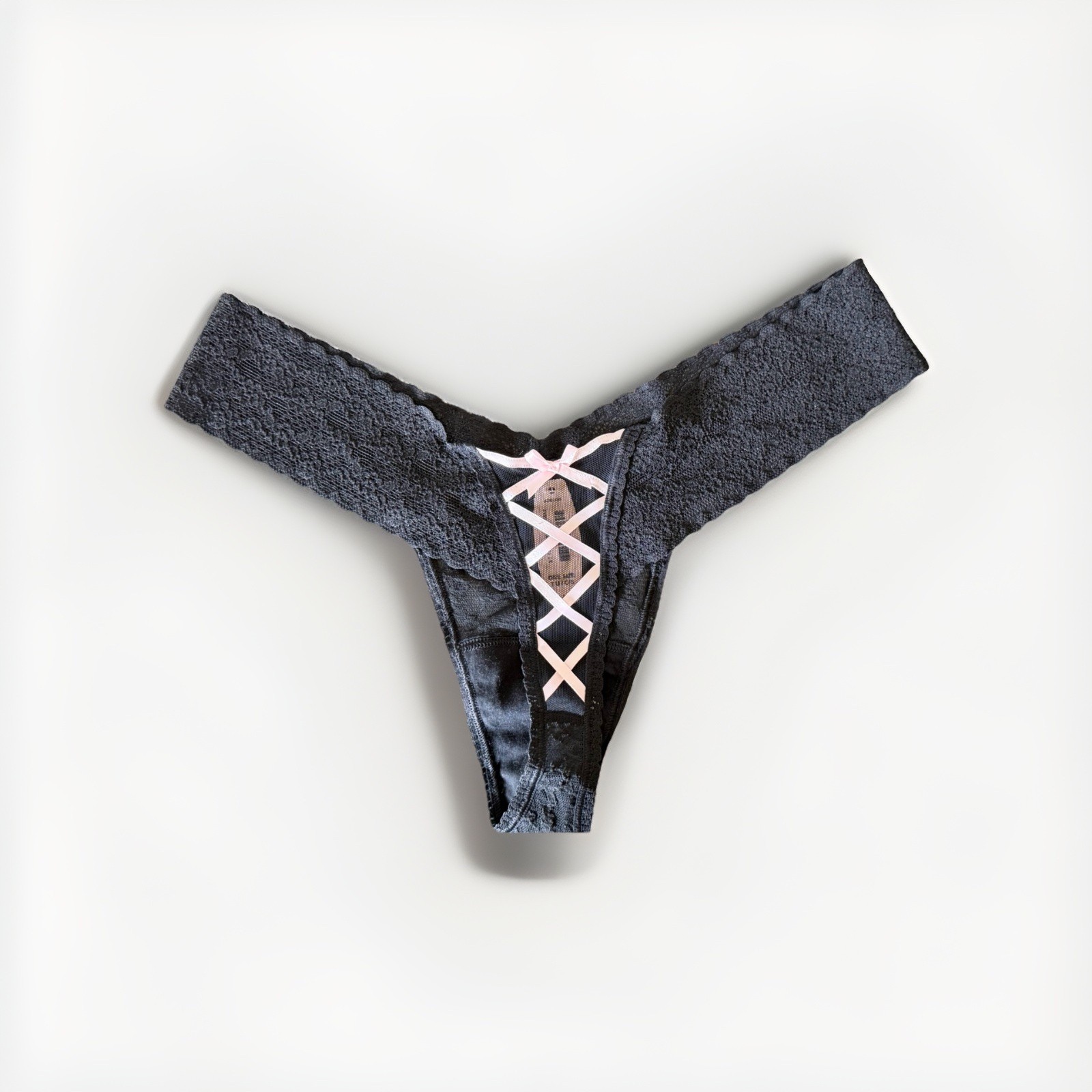 Victoria’s Secret The Lacie Thong Panty Black Lace One Size NWT Rare Discontinue