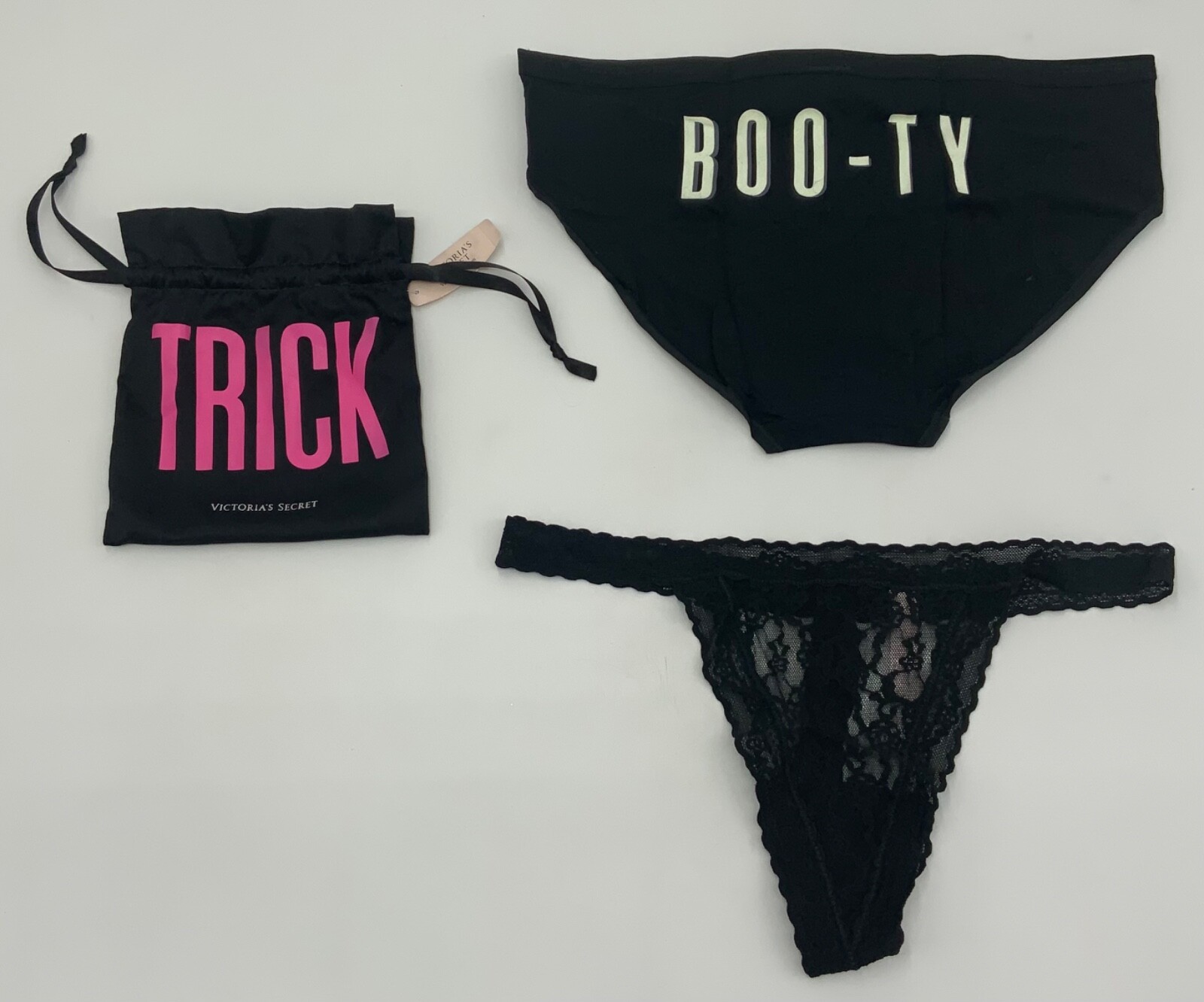 Victoria’s Secret Halloween Panty Set of 2 Black Thong and Hiphugger sz M or L