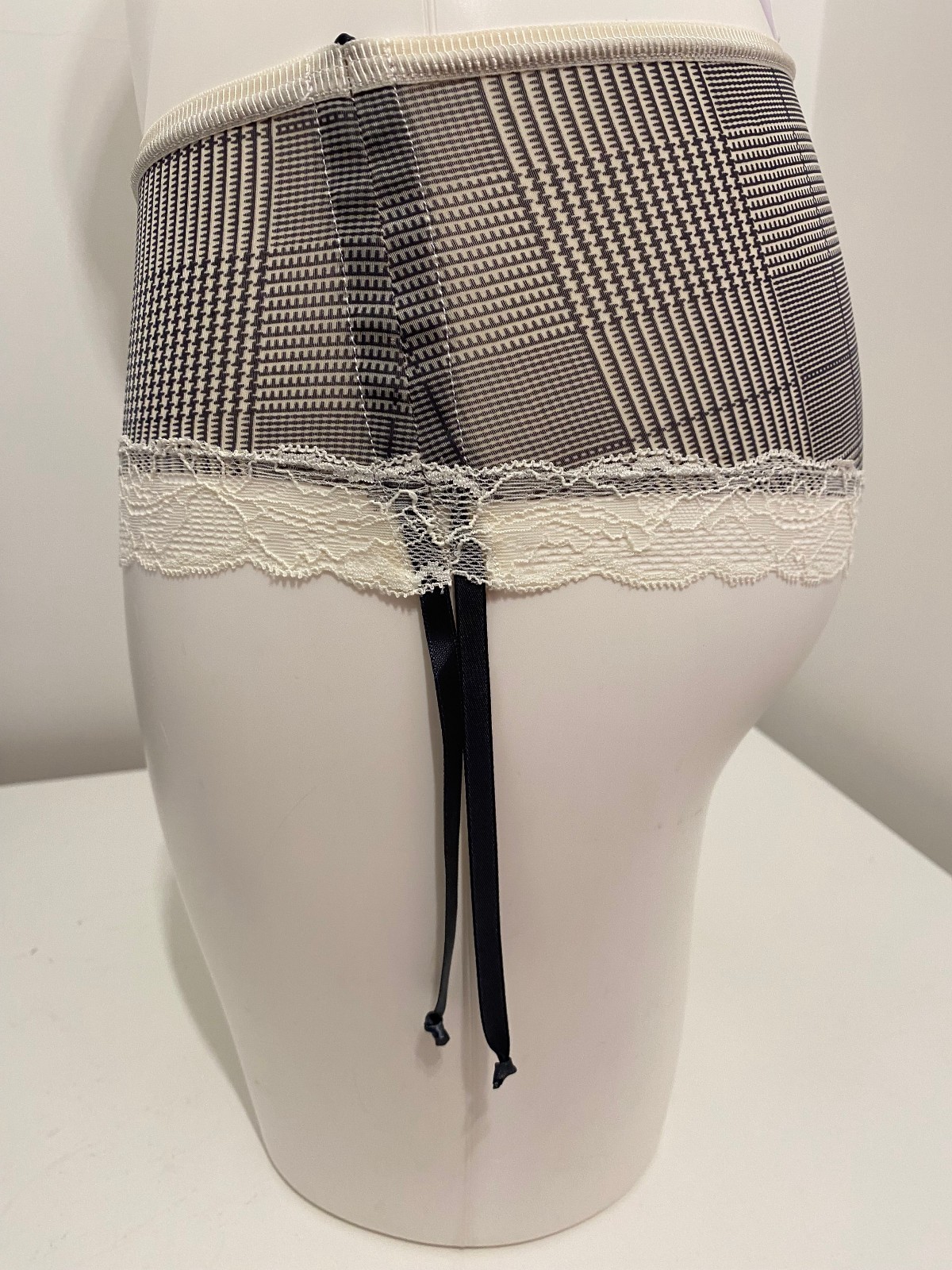 Verdissima Ivory & Anthracite Boyshorts 12 gingham briefs knickers shorty panty