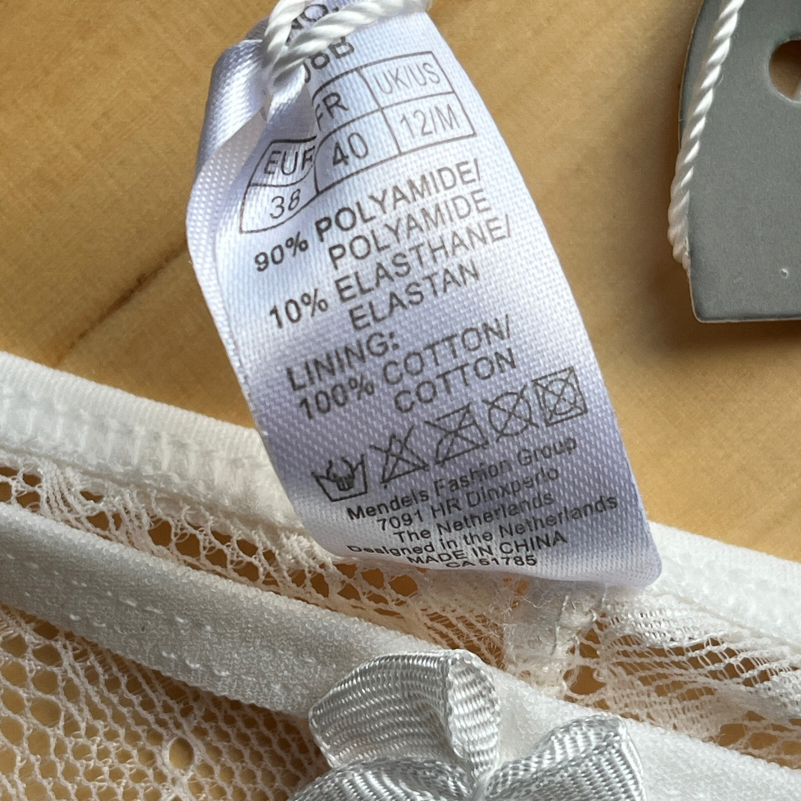 Lingadore knickers with lace back, size UK 12 (M), brand new with tags