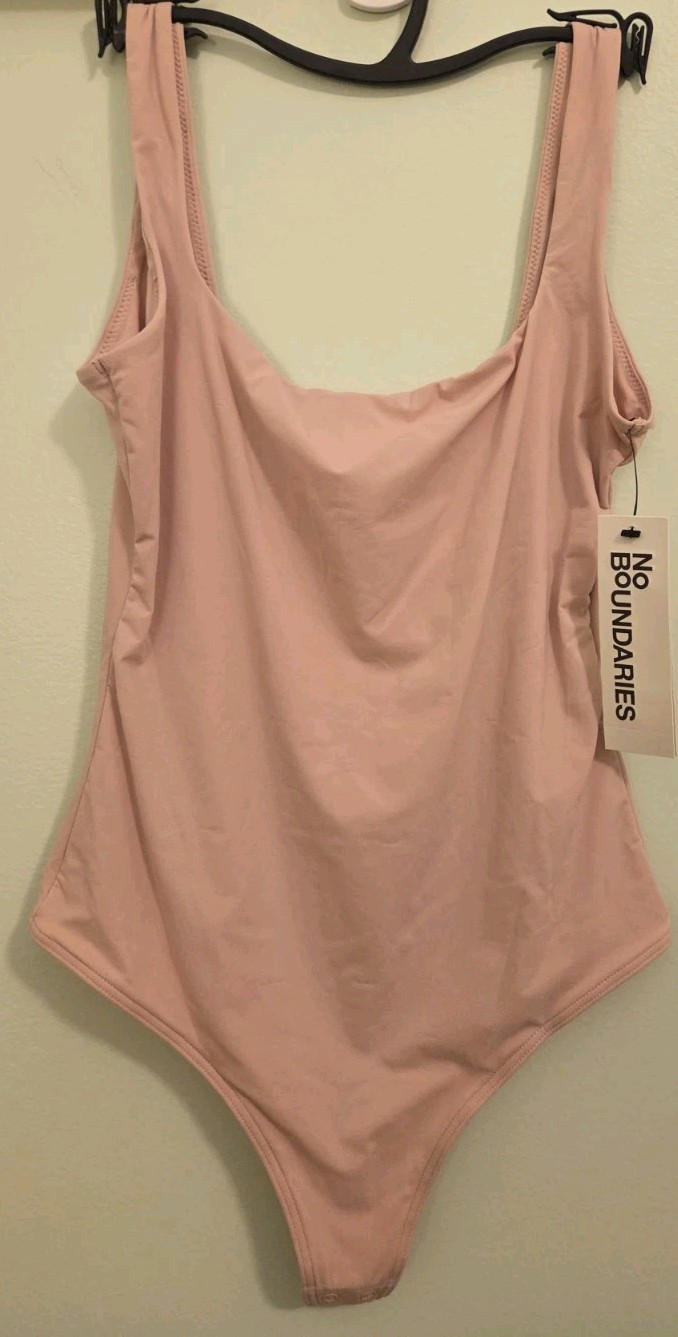 No Boundaries Women’s XS 0-2 Scoop Neck Tank Top Thong BEIGE Bodysuit 10726