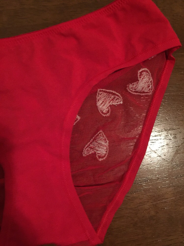 Victorias Secret Red Hearts Hip Hugger Hipster Panties Size XS Ruched Sheer Back