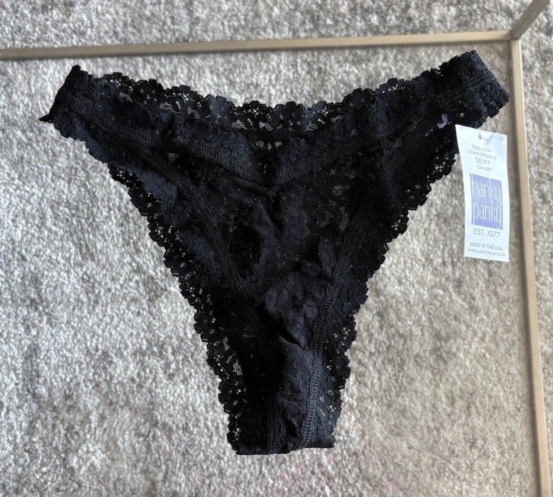 Hanky Panky Black Signature Lace Tanga Bikini Panty XS NWT Discontinued Style